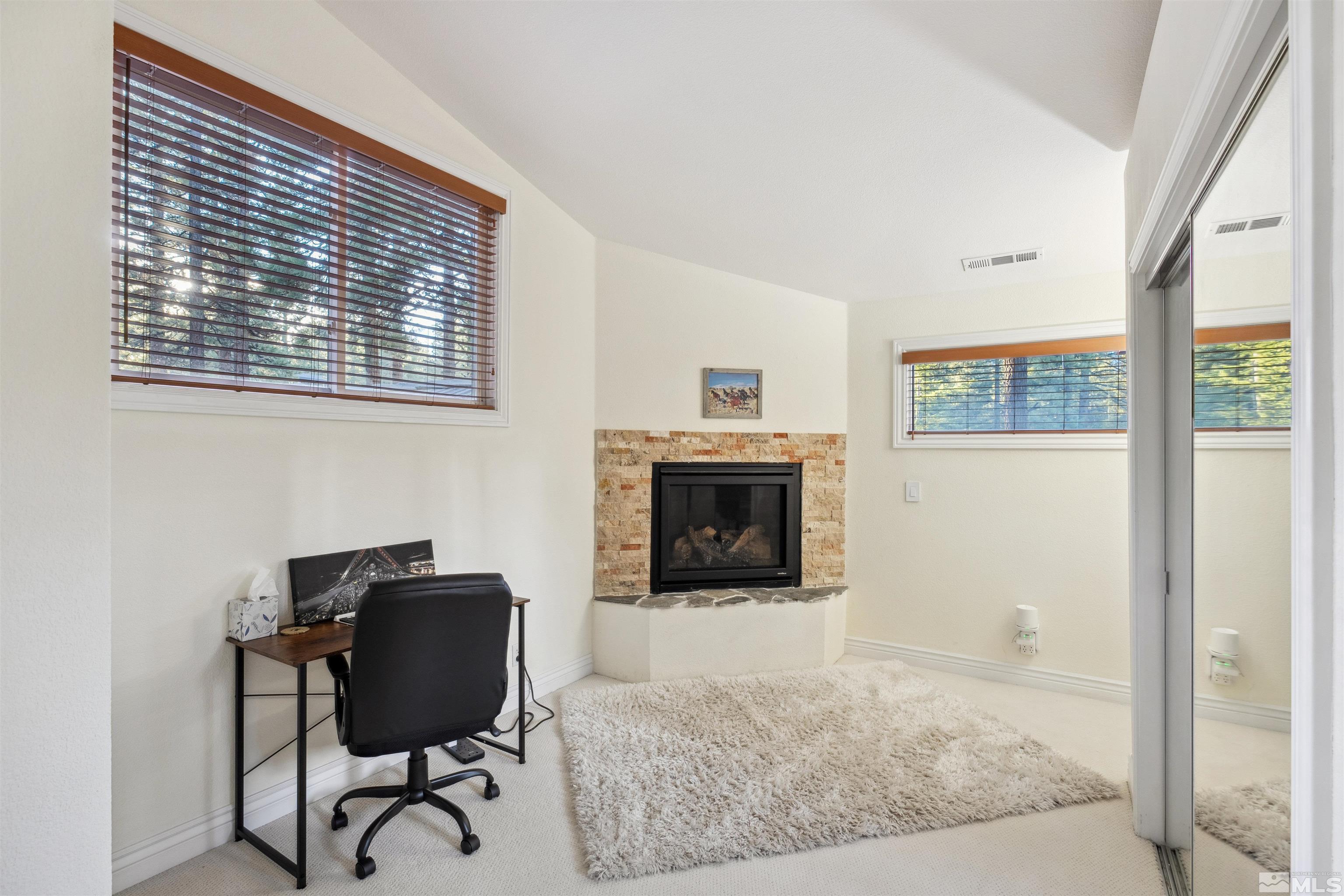 1155 Austrian Pine Road Property Photo 27