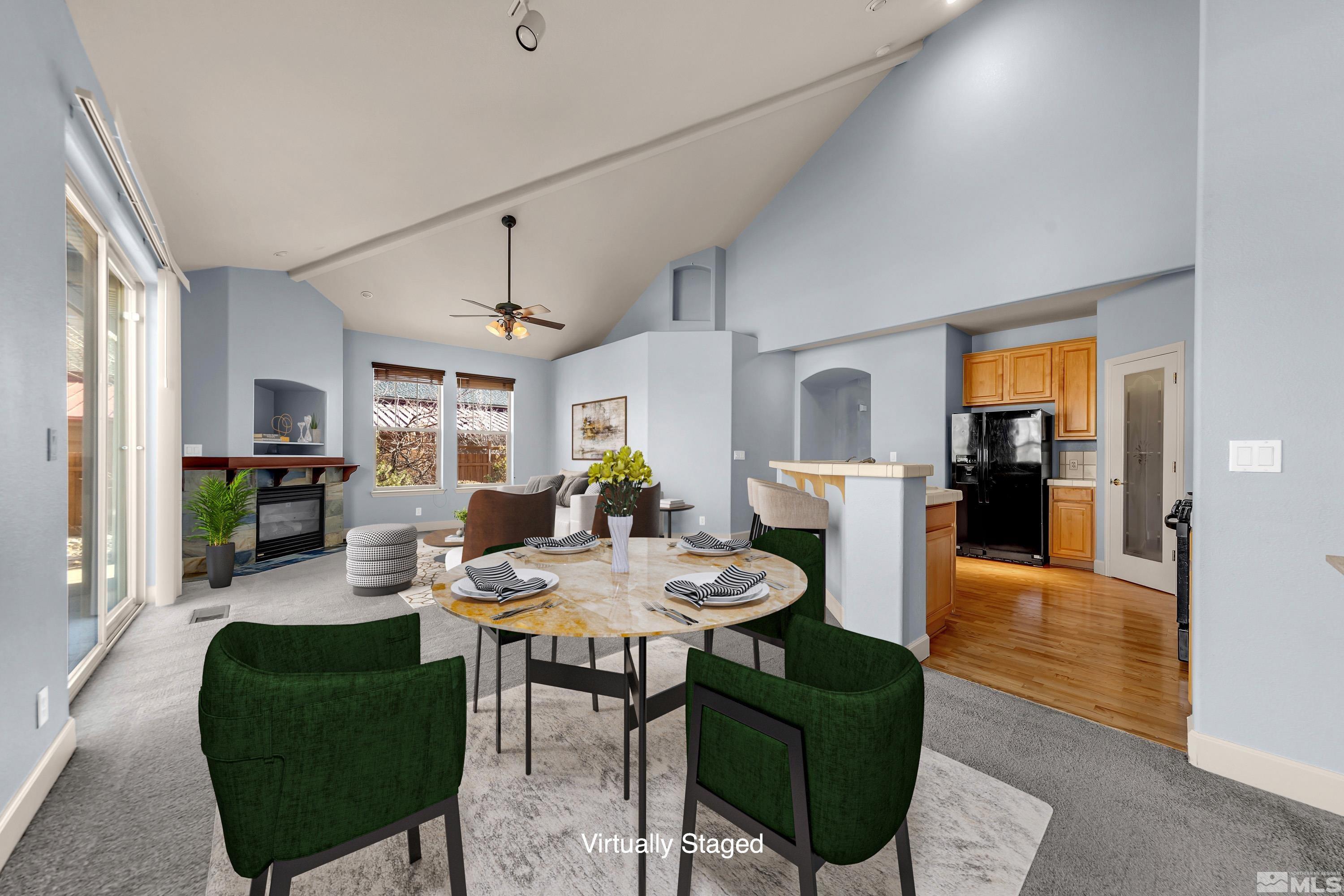 6578 Aston Cir Property Photo 4