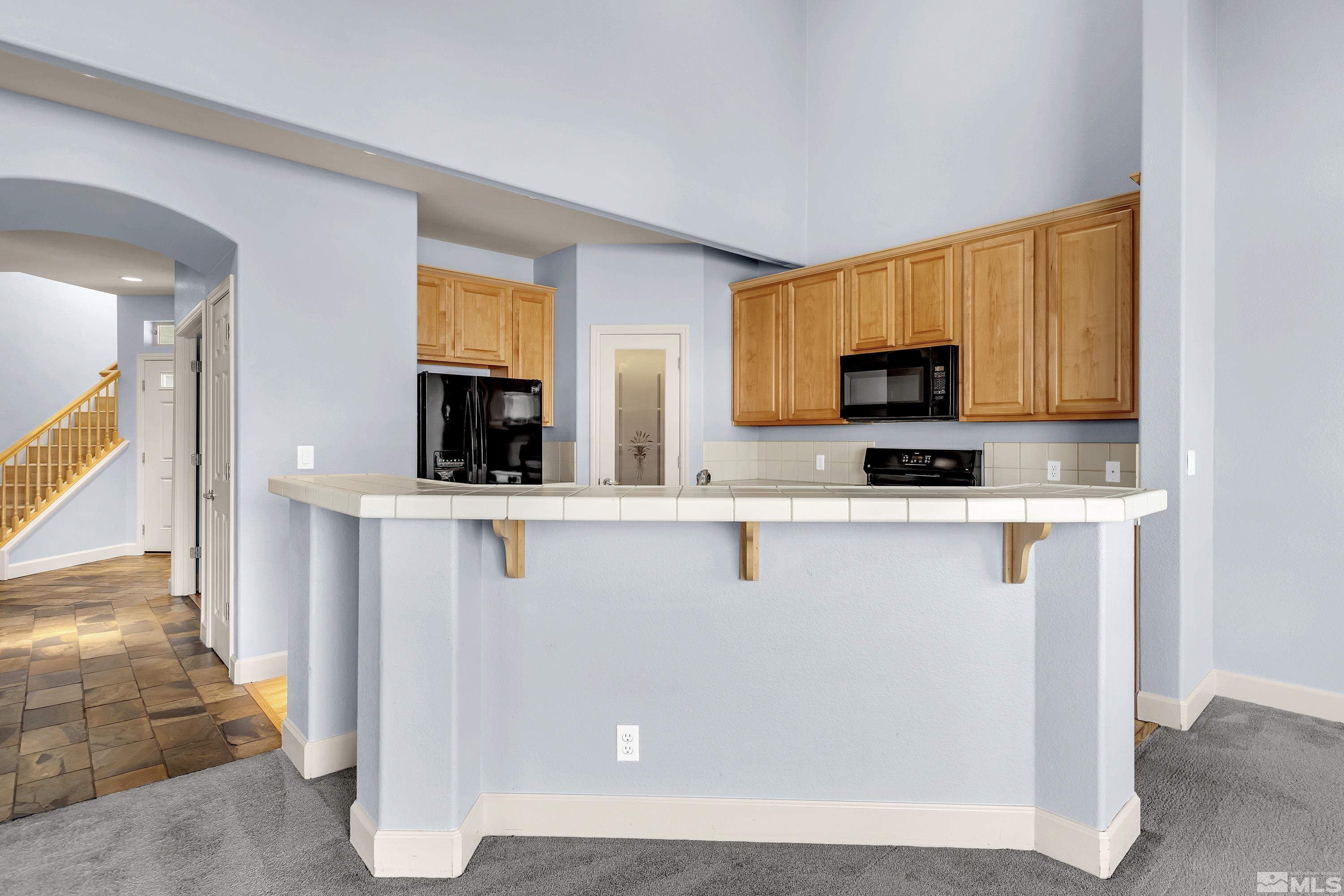 6578 Aston Cir Property Photo 5