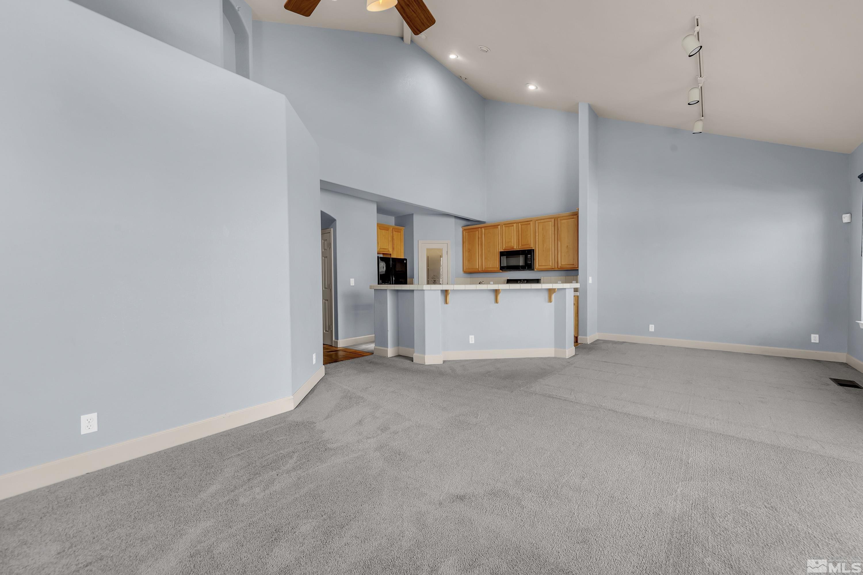 6578 Aston Cir Property Photo 9