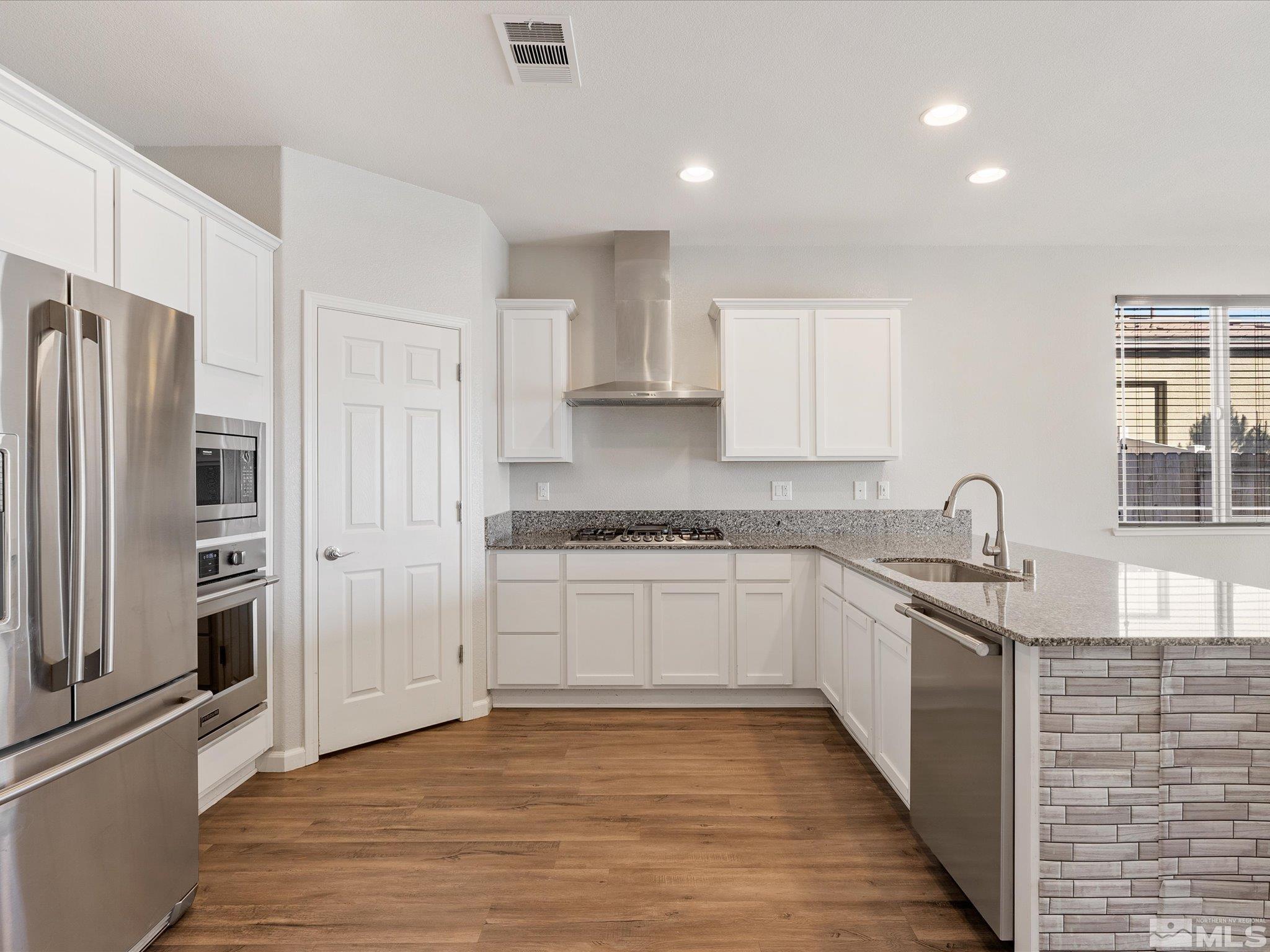 14008 Crested Moss Ct. Property Photo 8