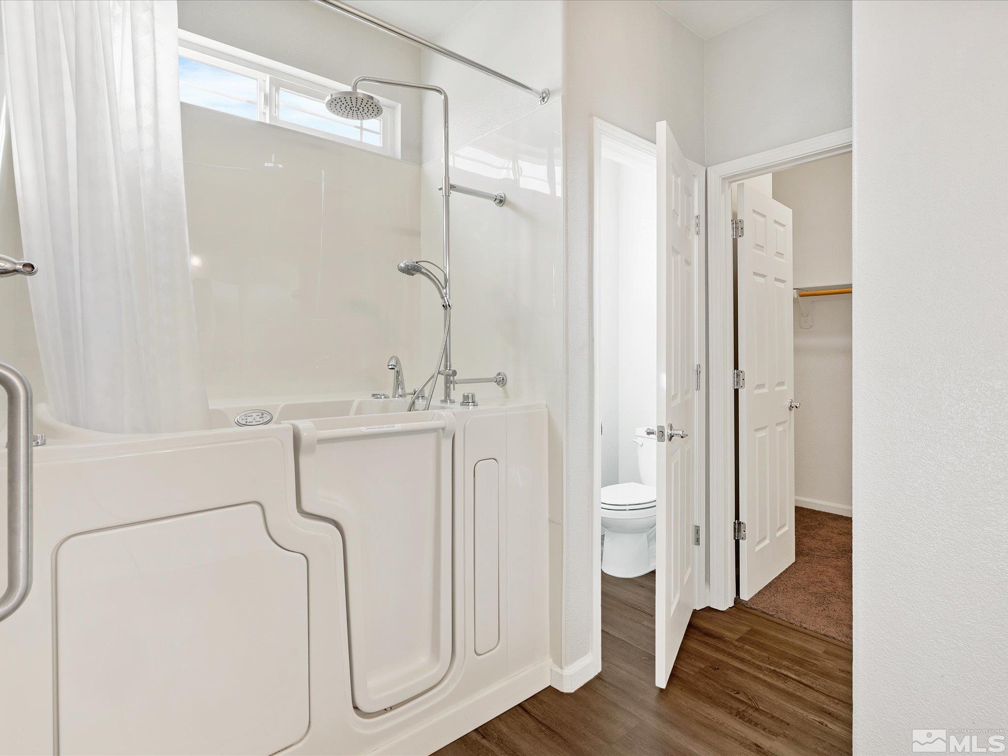 14008 Crested Moss Ct. Property Photo 22