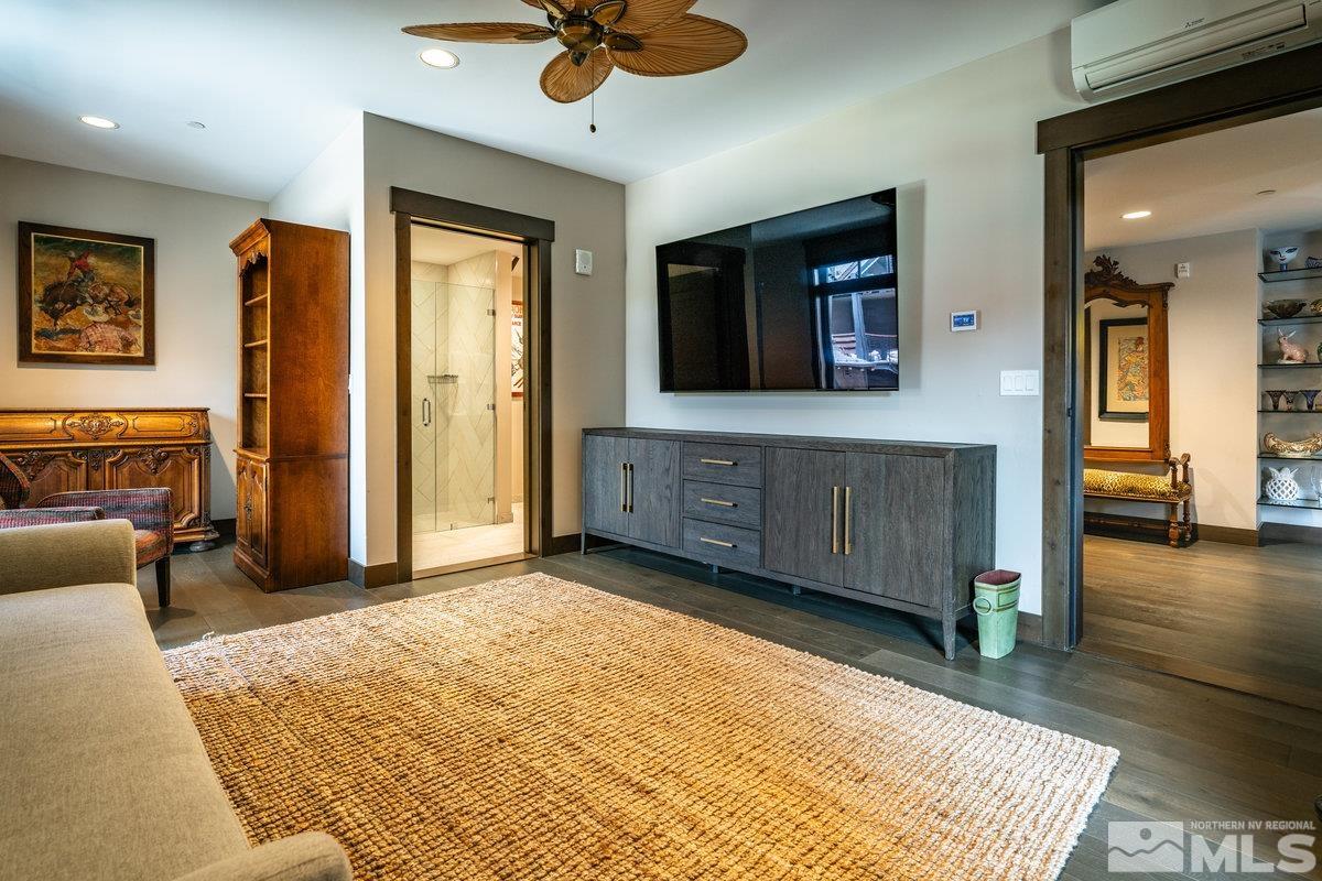 9 Beach Club 120 Property Photo 6
