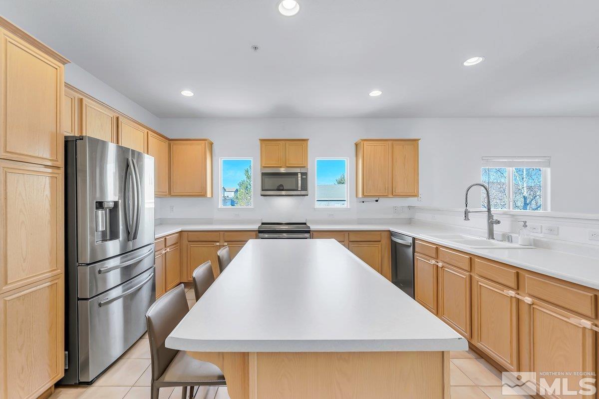 3290 Cityview Terrace Property Photo 6