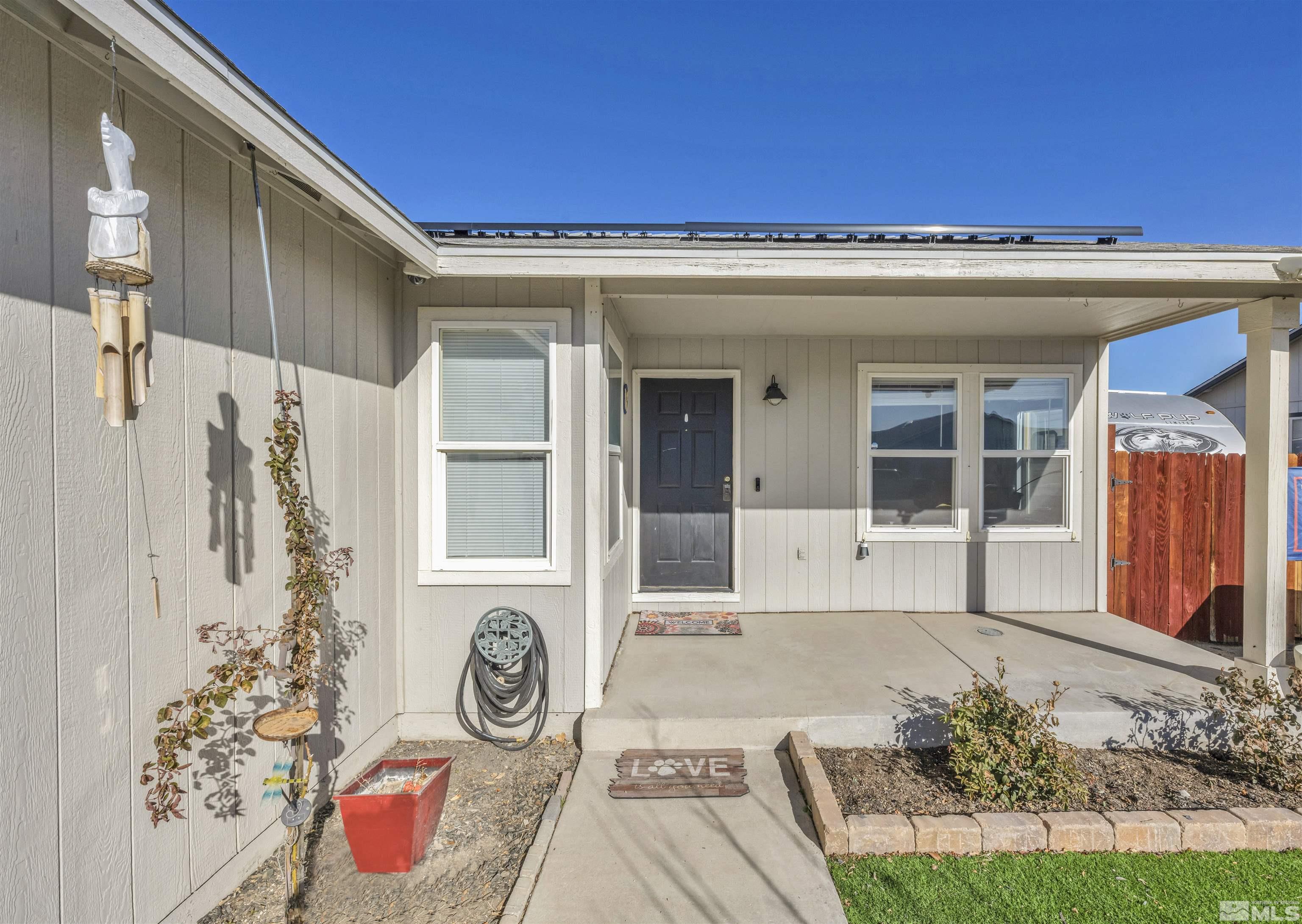 716 Annie Way Property Photo
