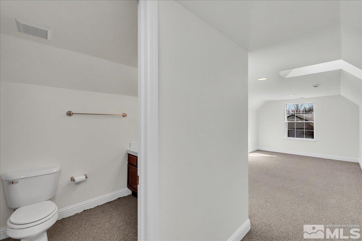 972 Springfield Property Photo 34
