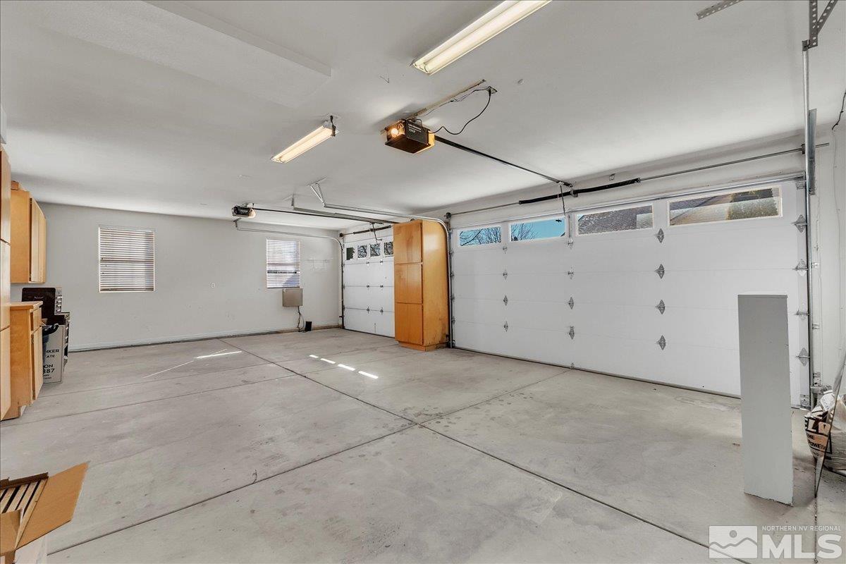 972 Springfield Property Photo 38
