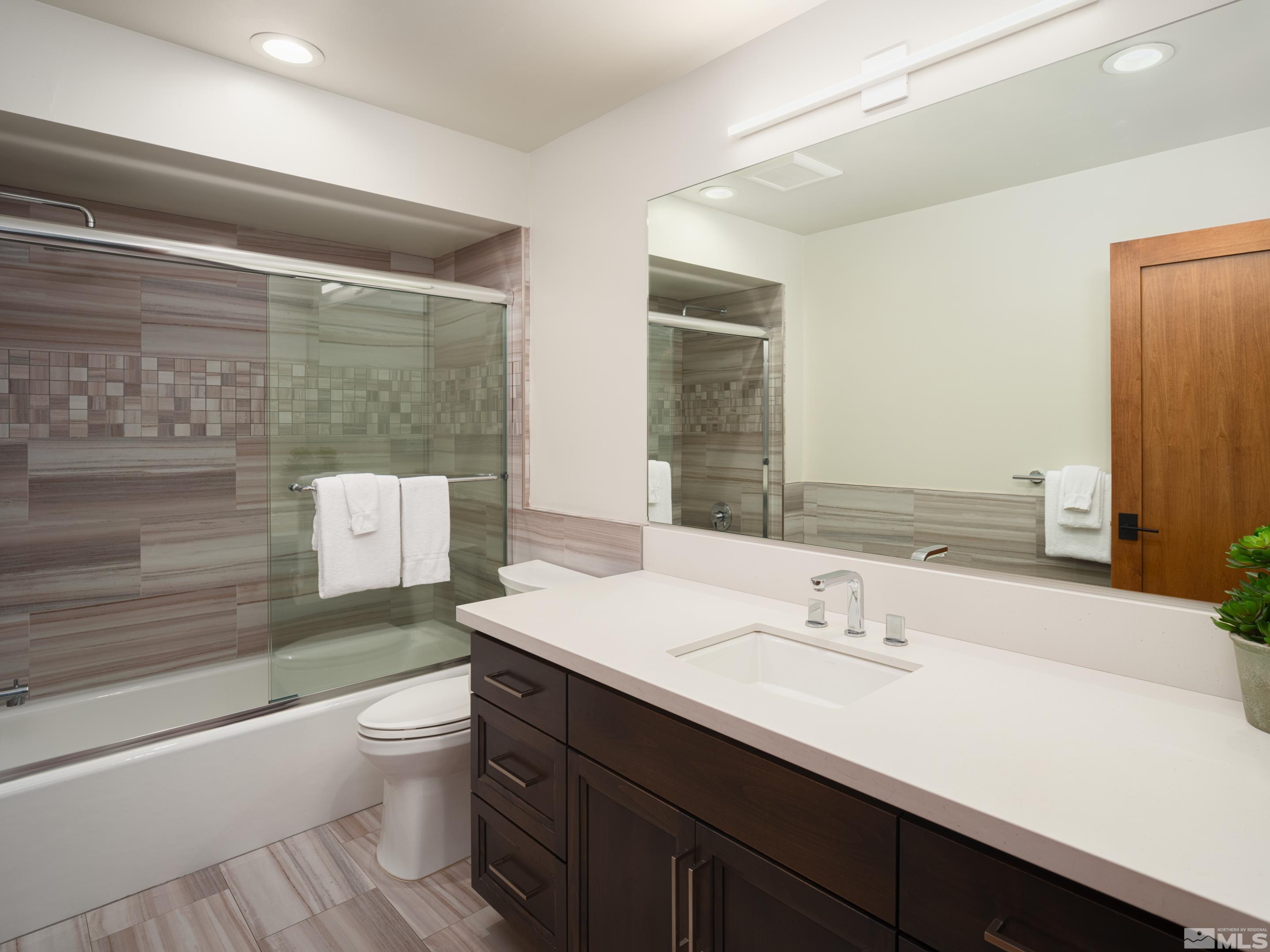 250001104 Property Photo 20