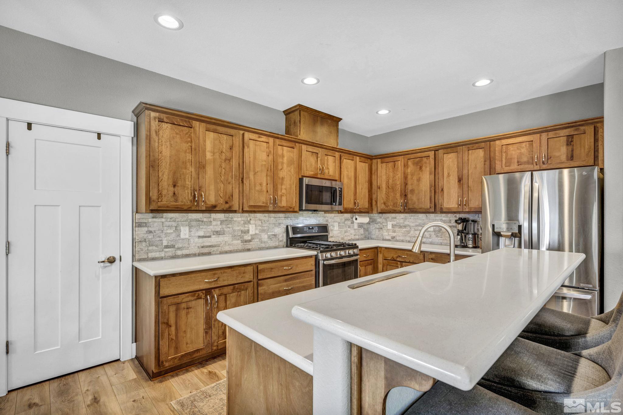 3017 Sarratea Dr Property Photo 9