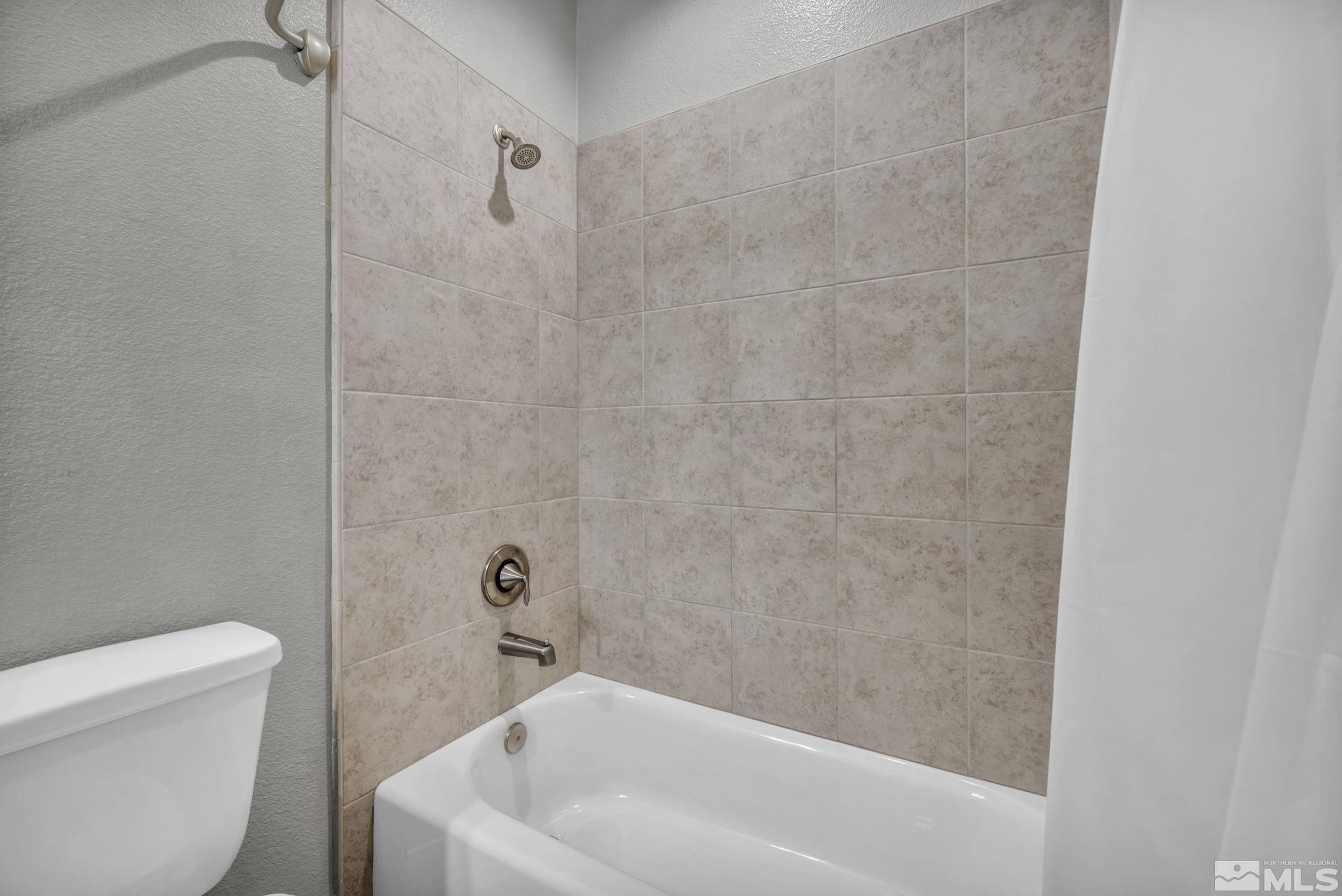 3017 Sarratea Dr Property Photo 19