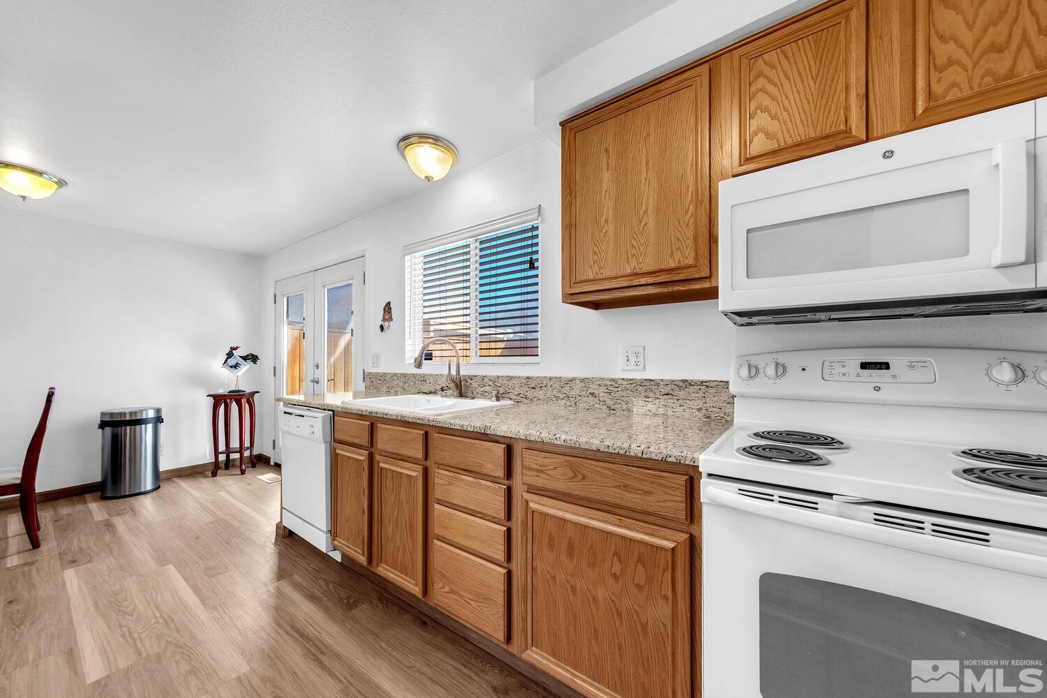 939 Woodberry Dr #3 3 Property Photo 12
