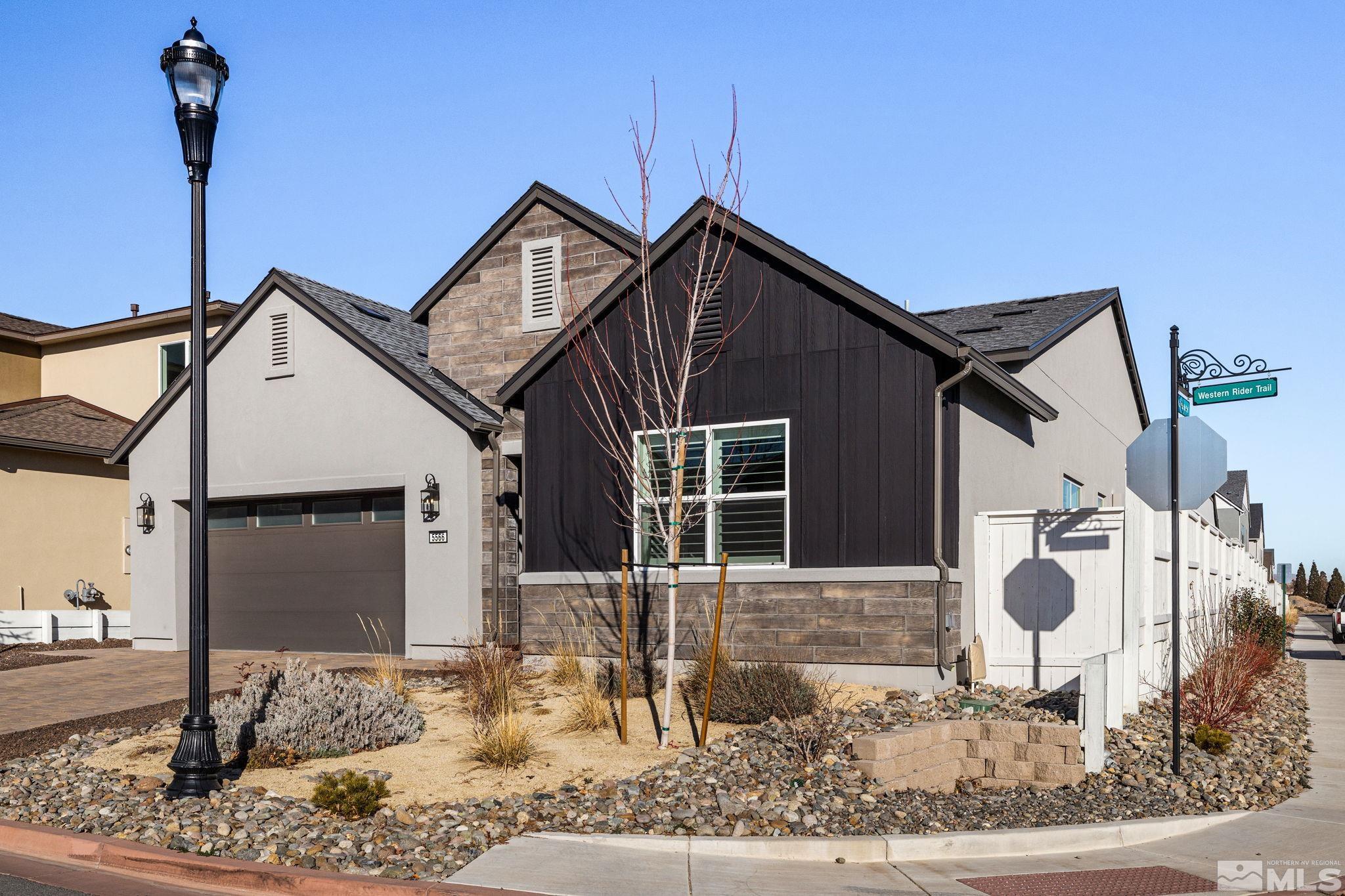 5566 Western Rider Trail Property Photo 2