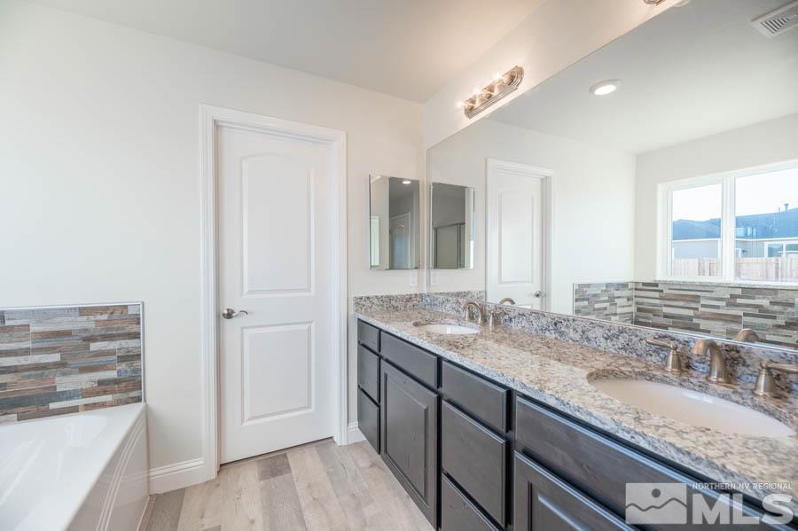 1368 Nevada Pacific Boulevard Property Photo 10