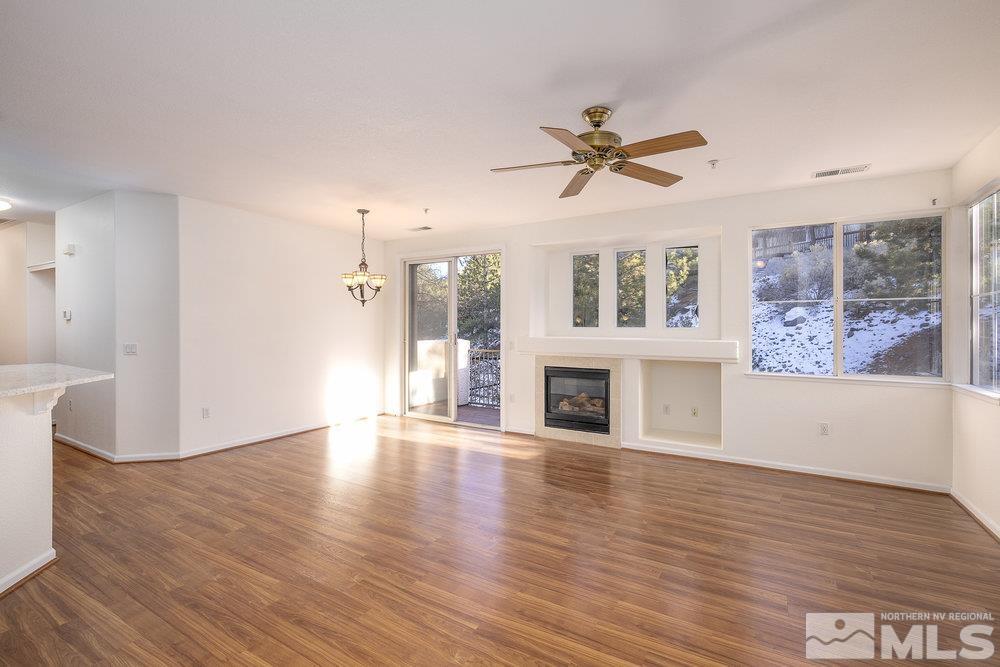 6090 Ingleston Dr Unit 925 Property Photo 2