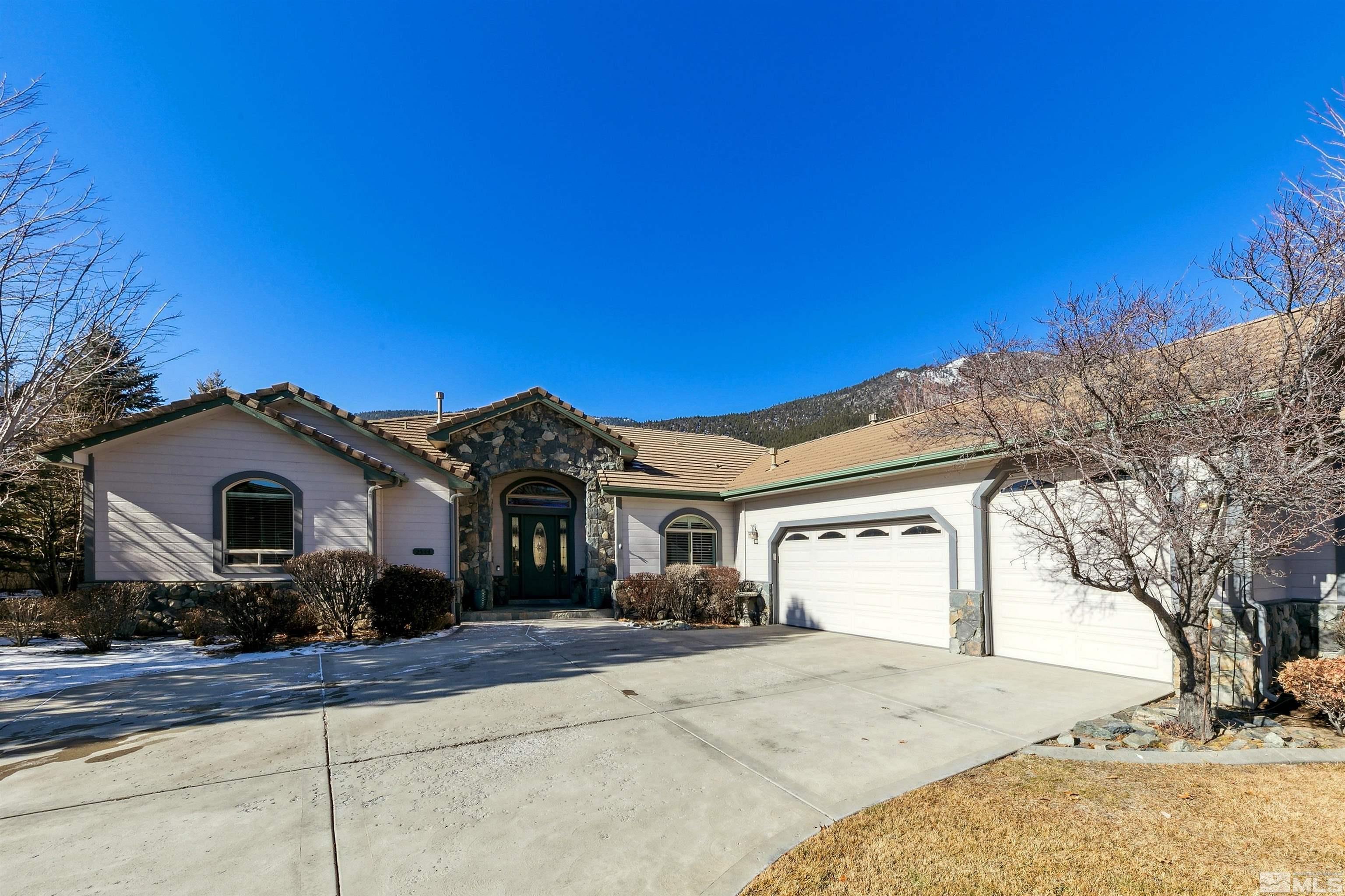 2544 Genoa Aspen Dr Property Photo 2