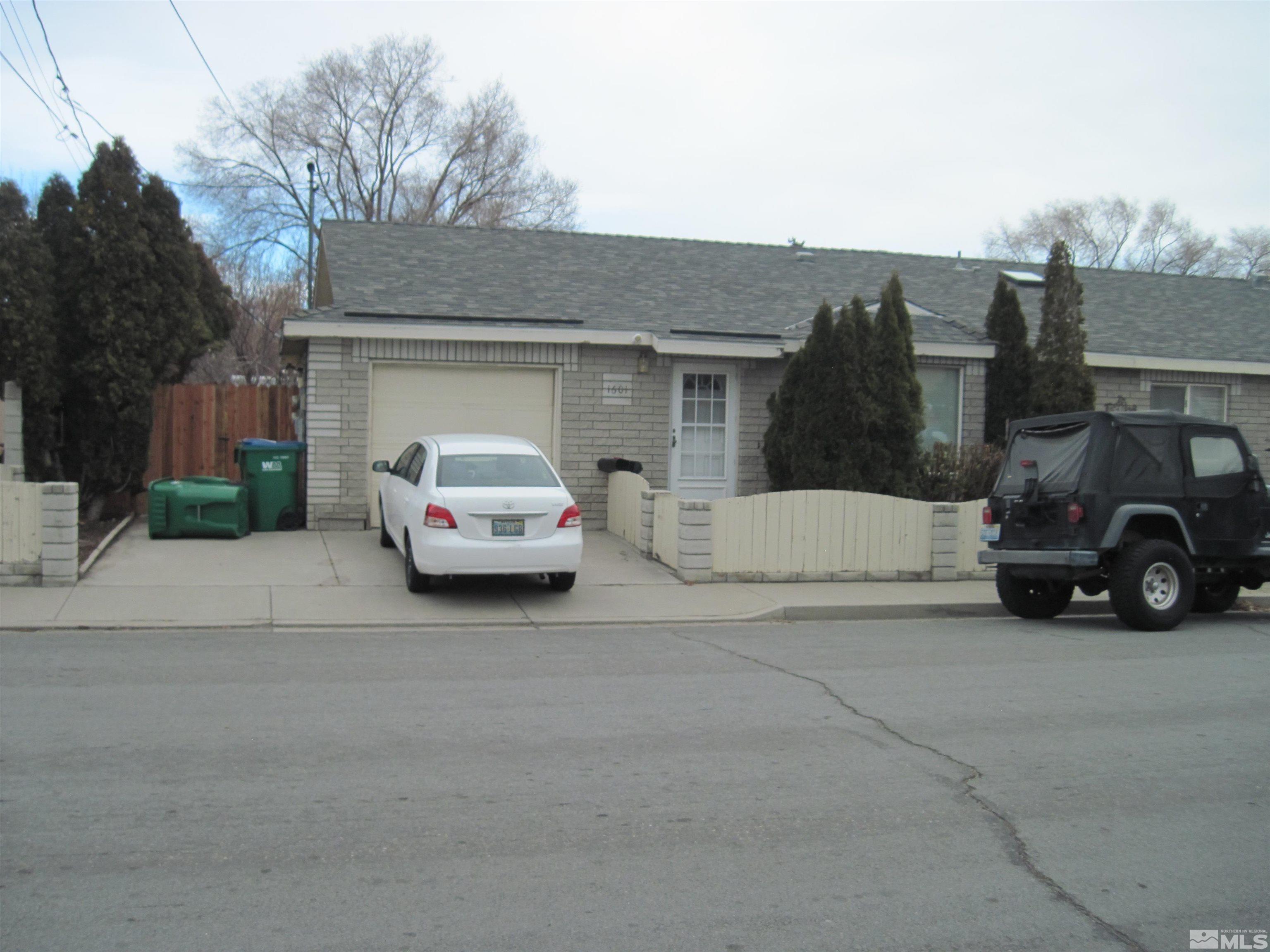 1601 N Fall St Property Photo 5