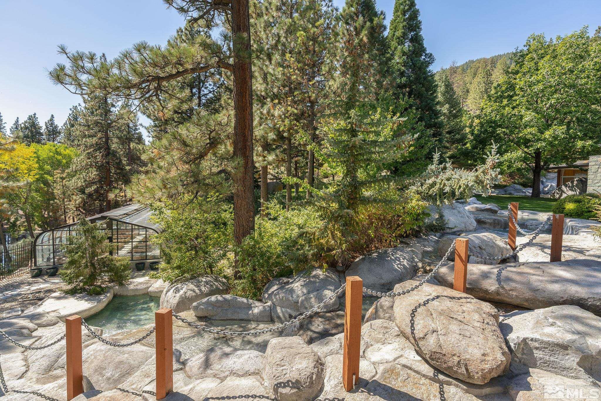 4045 Old Us 395 Property Photo 16