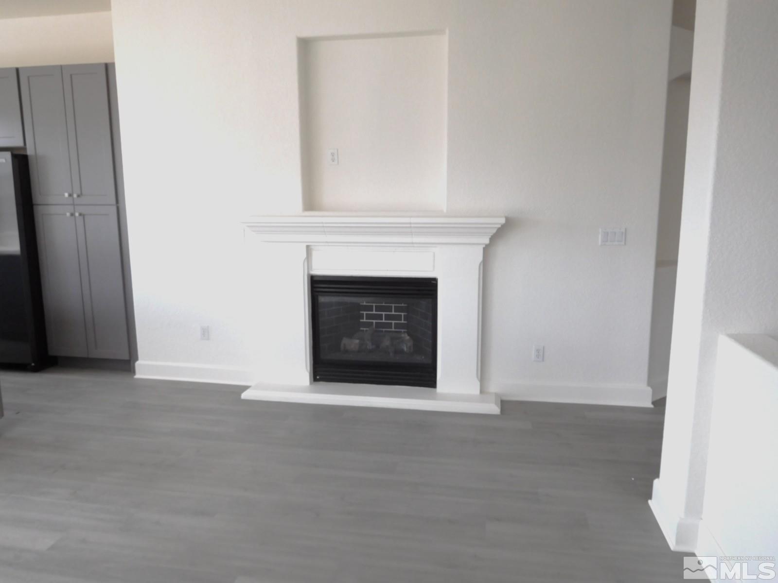 3463 Long Drive Property Photo 4