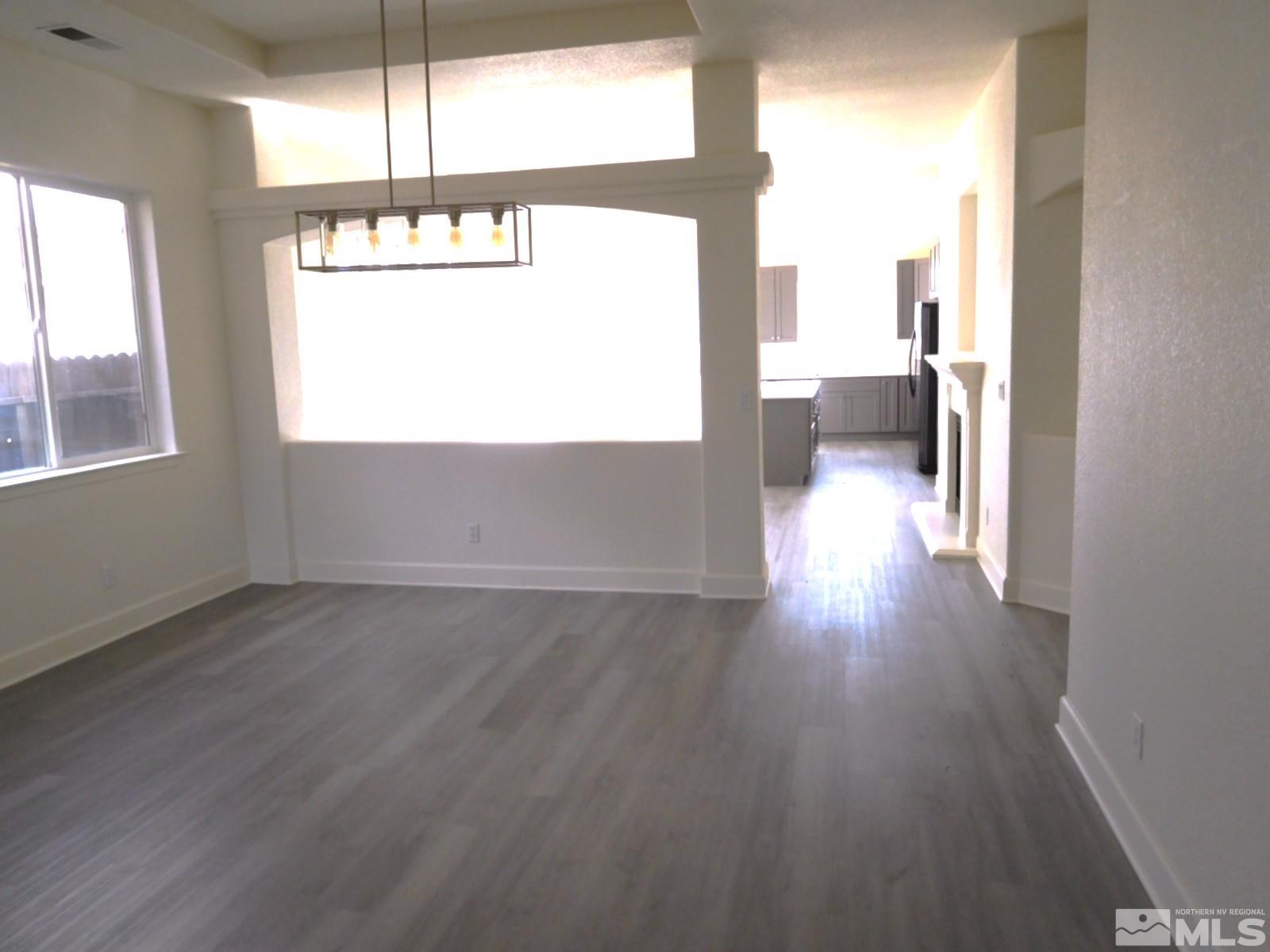 3463 Long Drive Property Photo 7