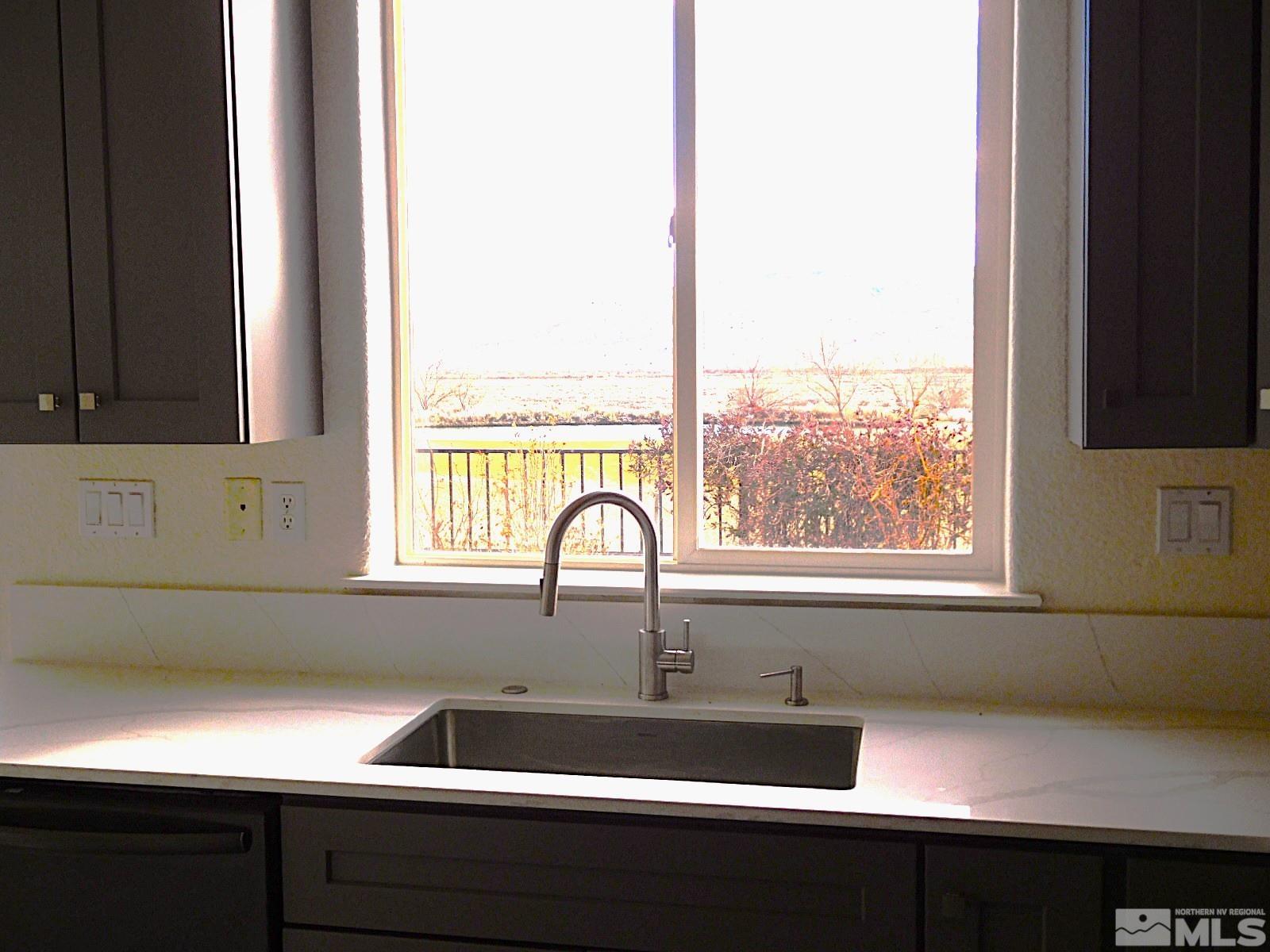 3463 Long Drive Property Photo 10