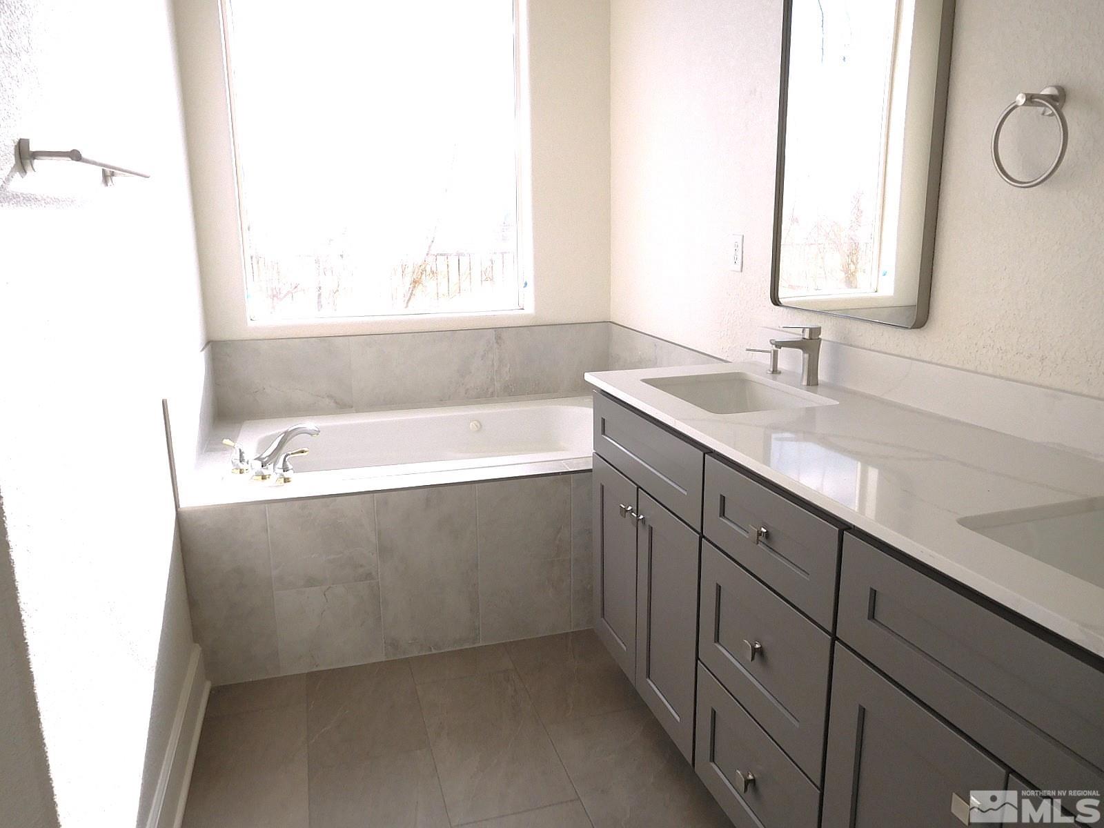 3463 Long Drive Property Photo 13