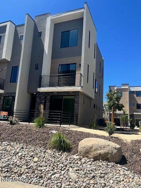 130 Rissone Lane Property Photo 1