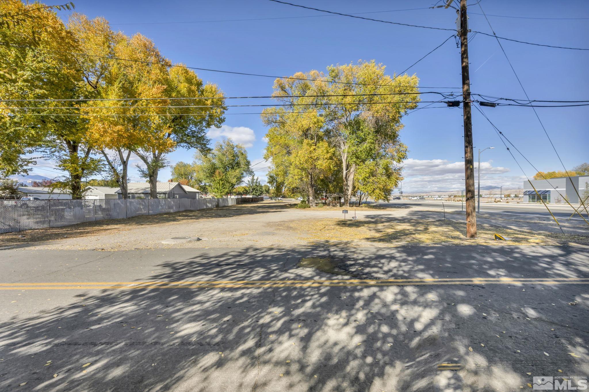 1695 Marvel Way Property Photo 5