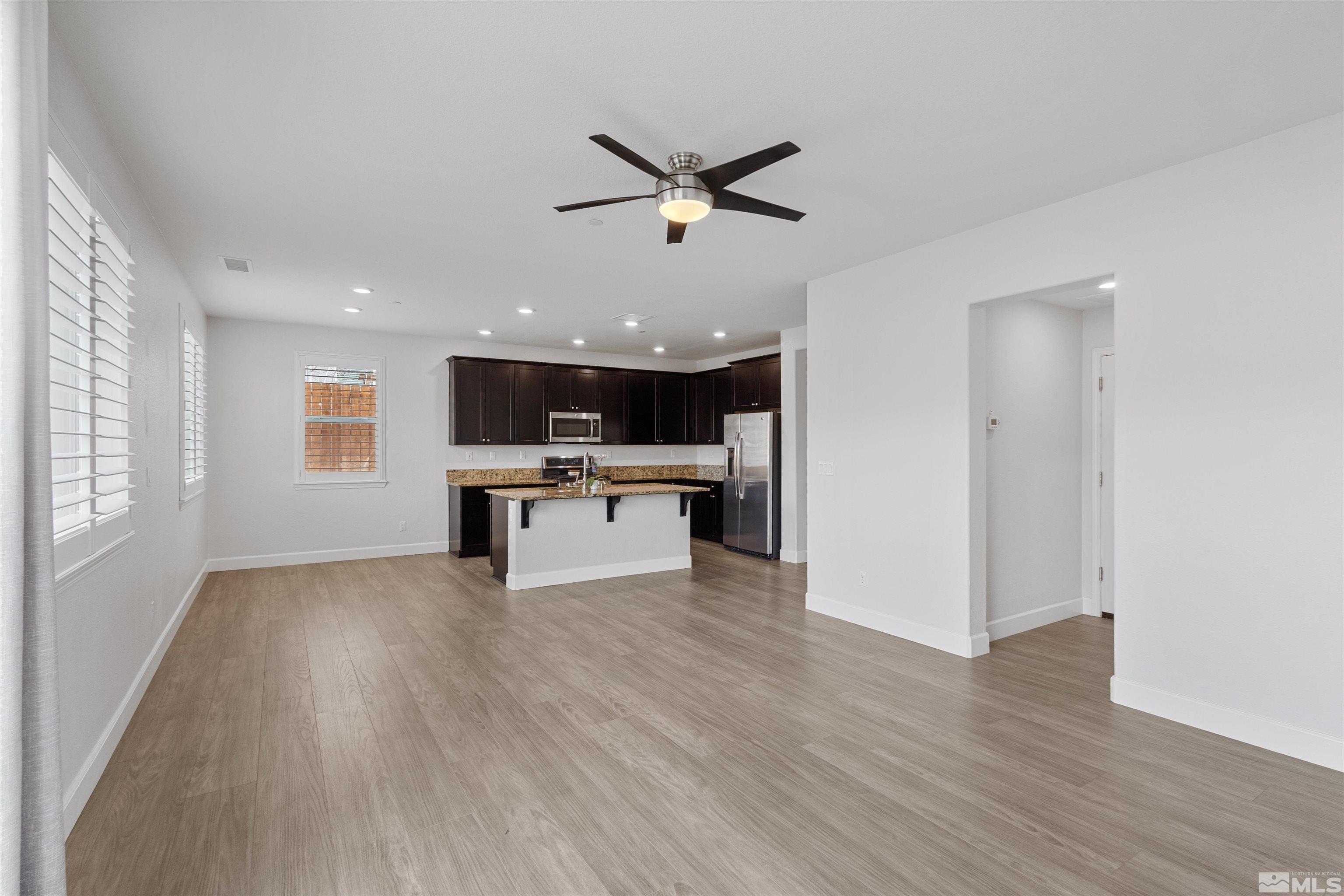 2567 Michelangelo Dr Property Photo 17