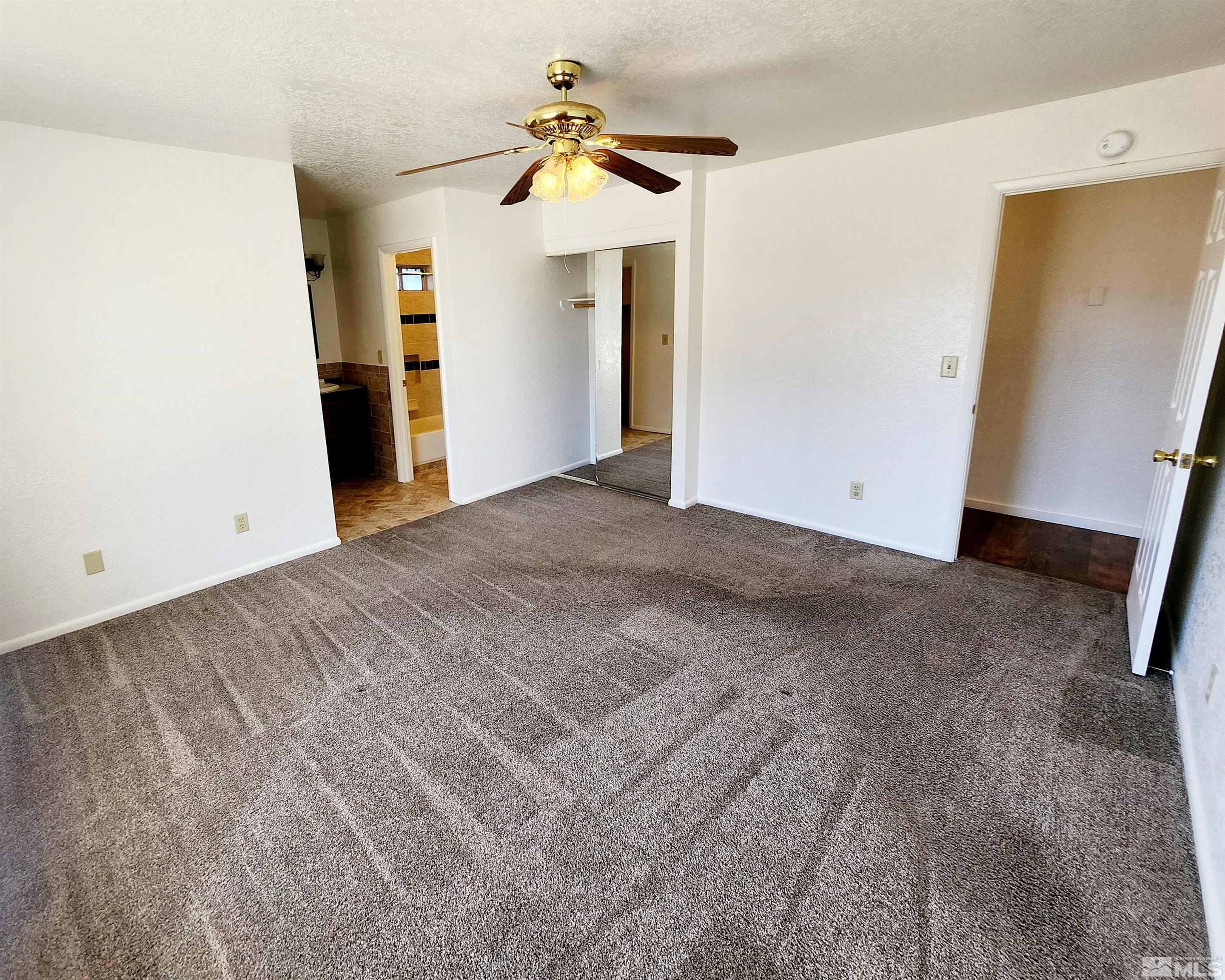450 Pintail Dr Property Photo 13