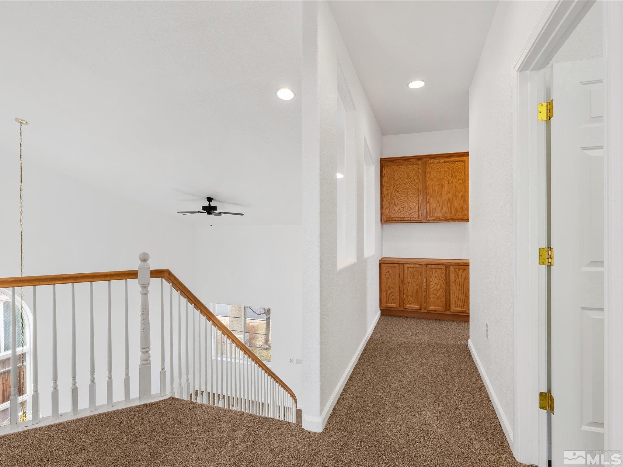 915 Lakeview Dr Property Photo 13