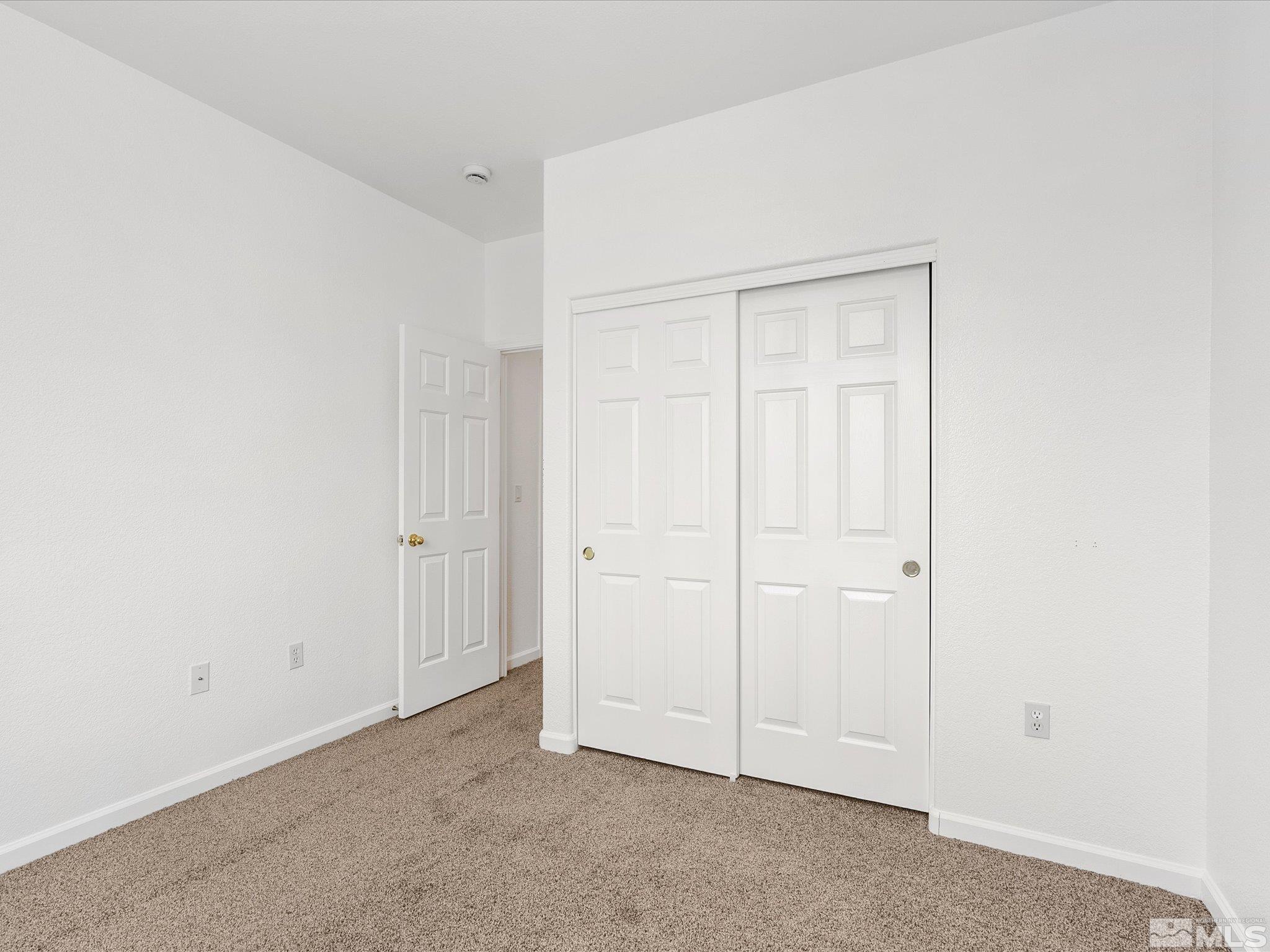 915 Lakeview Dr Property Photo 22
