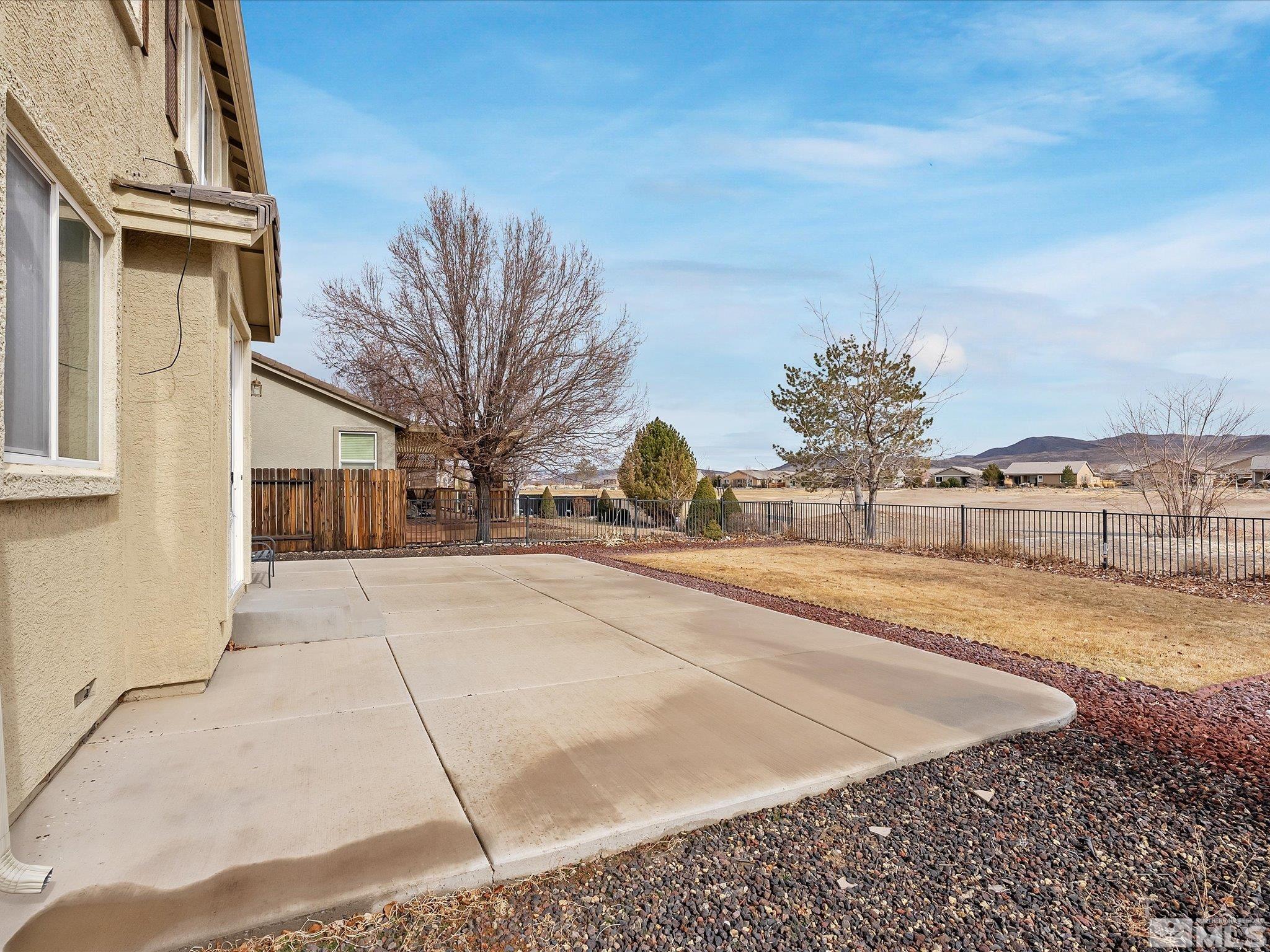 915 Lakeview Dr Property Photo 30