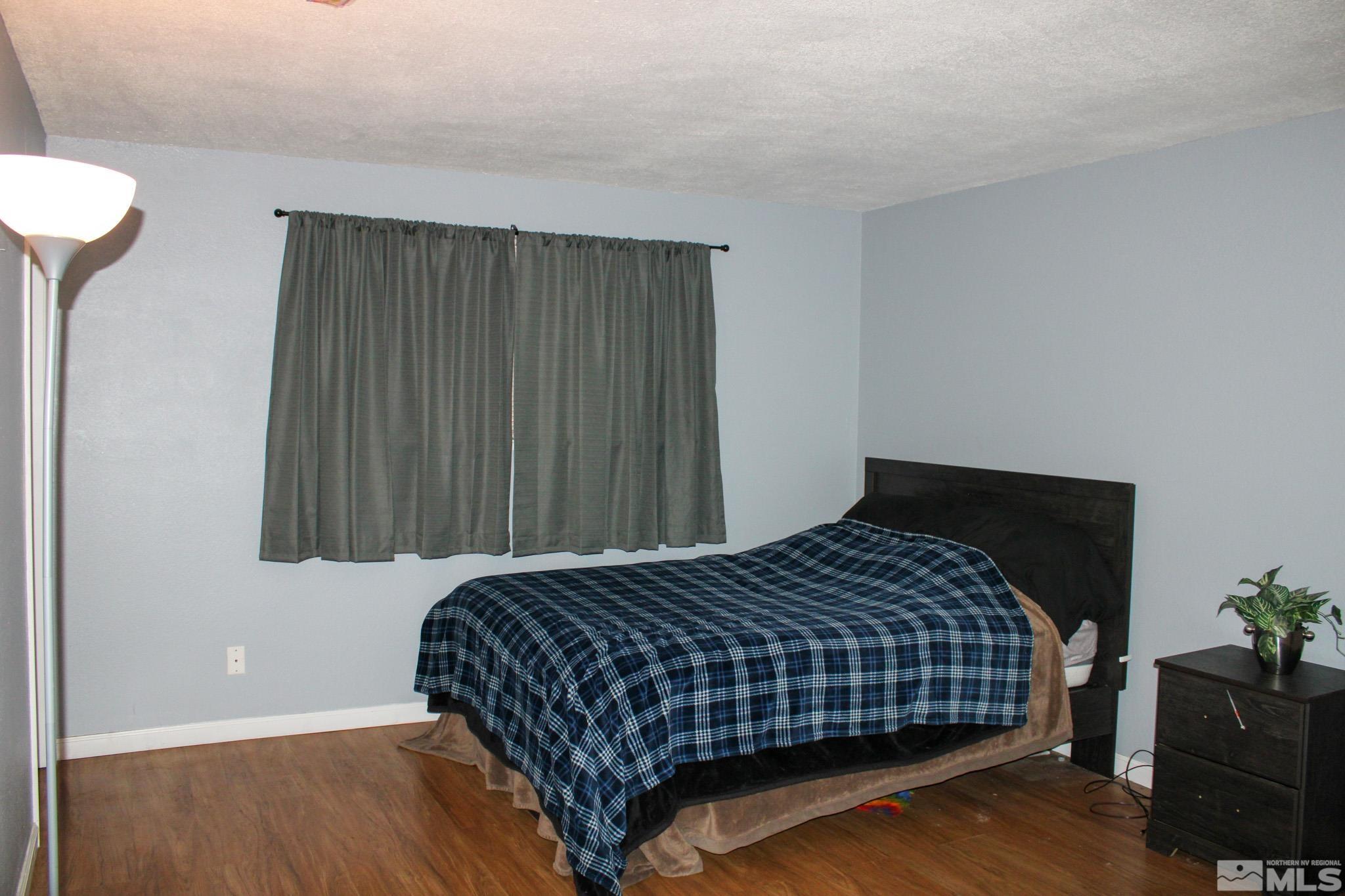 449 Sierra Property Photo 16