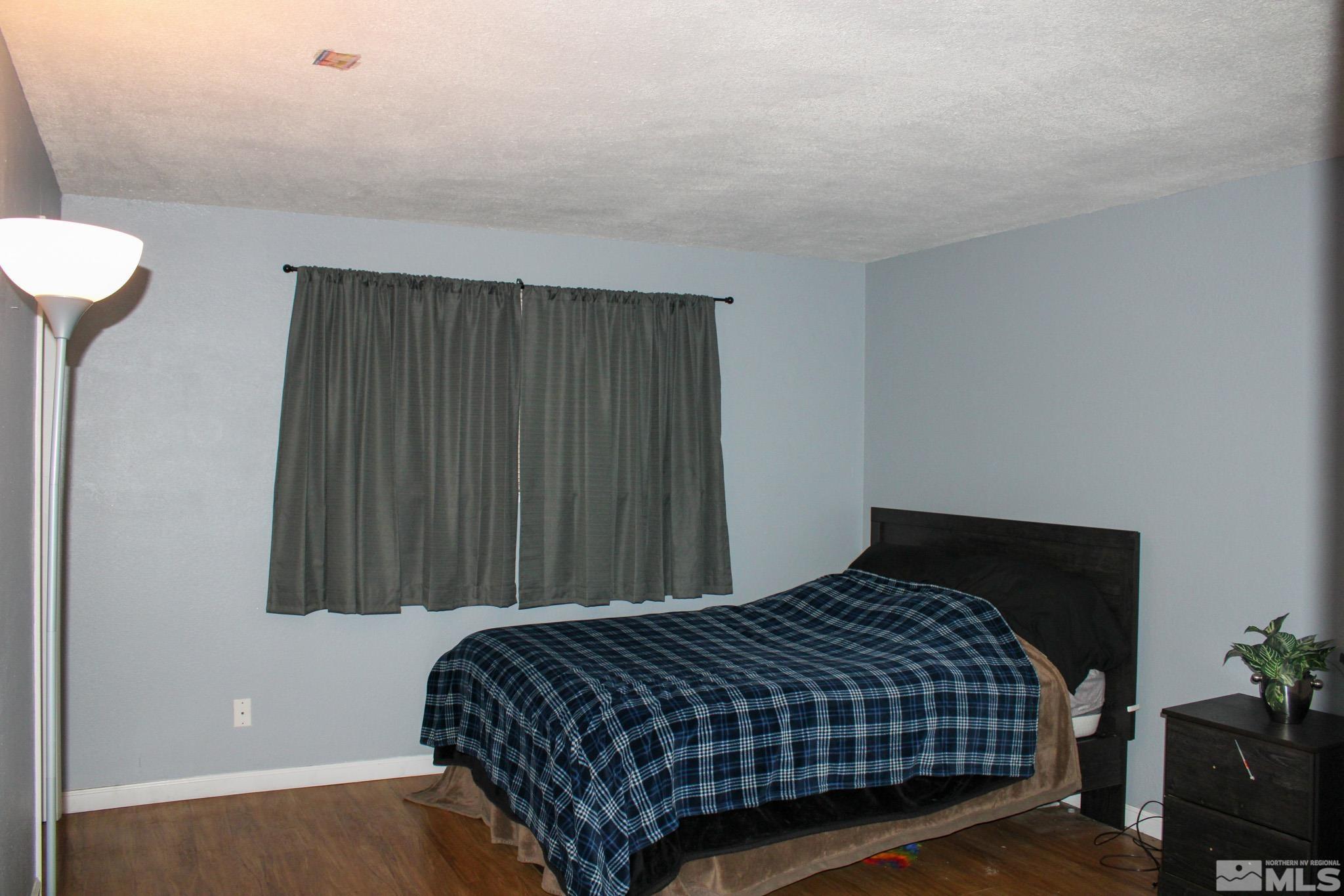 449 Sierra Property Photo 17