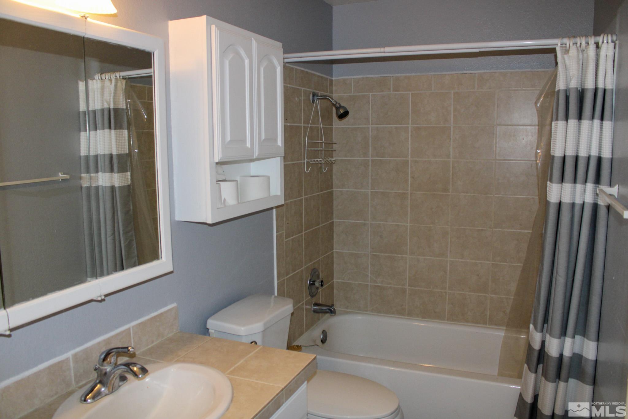 449 Sierra Property Photo 20