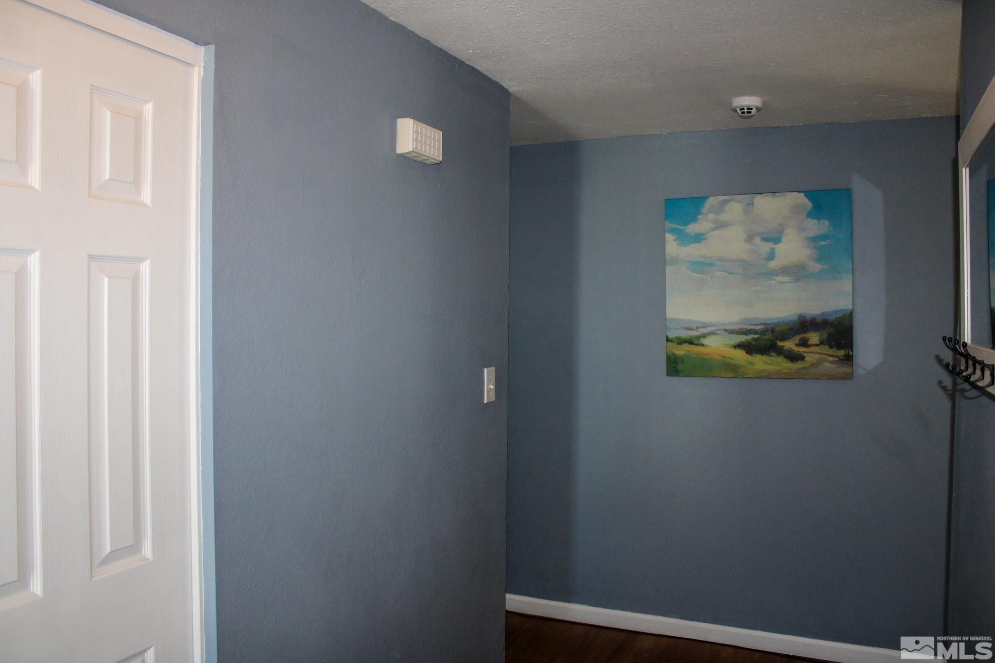 449 Sierra Property Photo 24