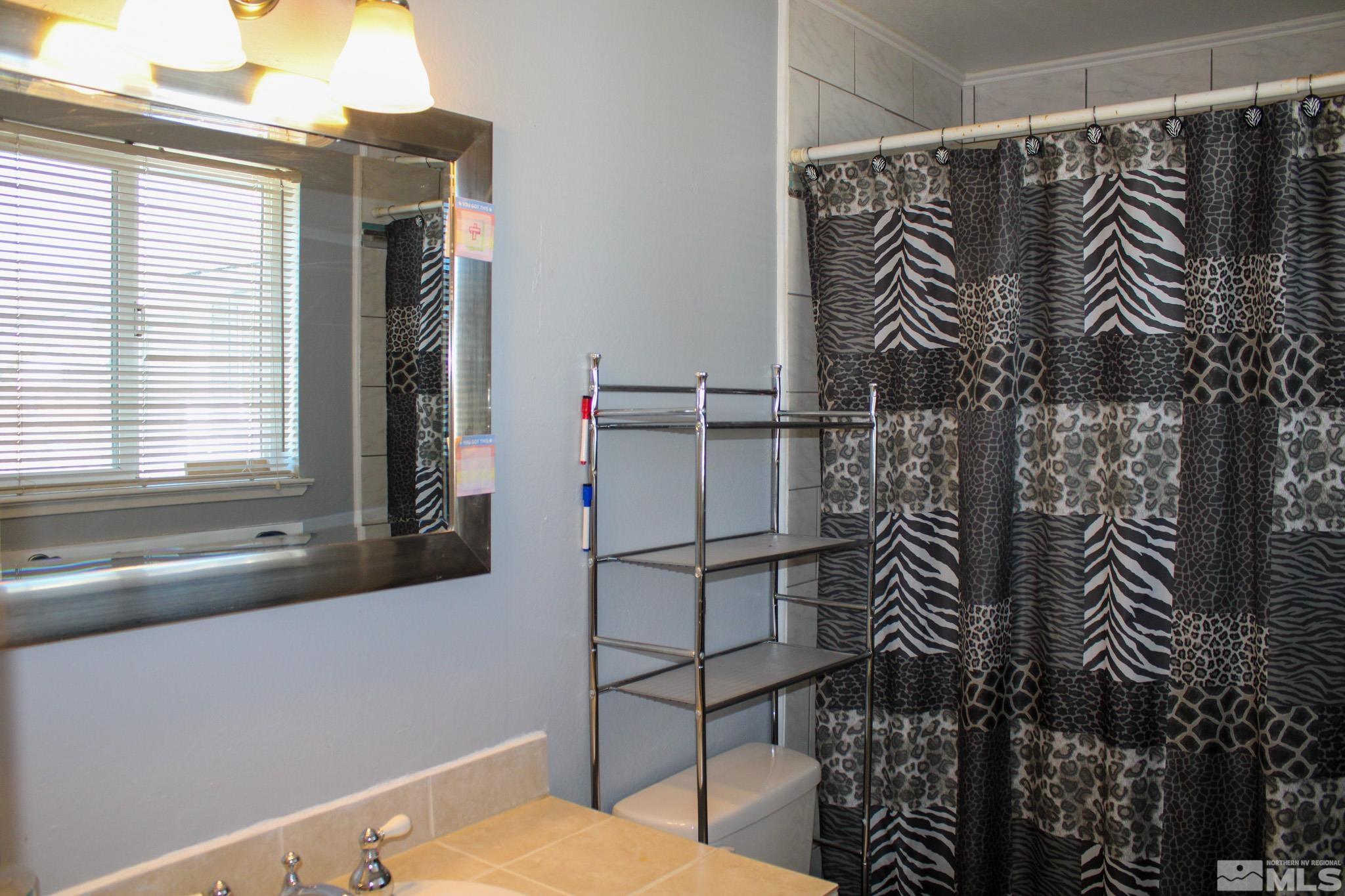 449 Sierra Property Photo 25
