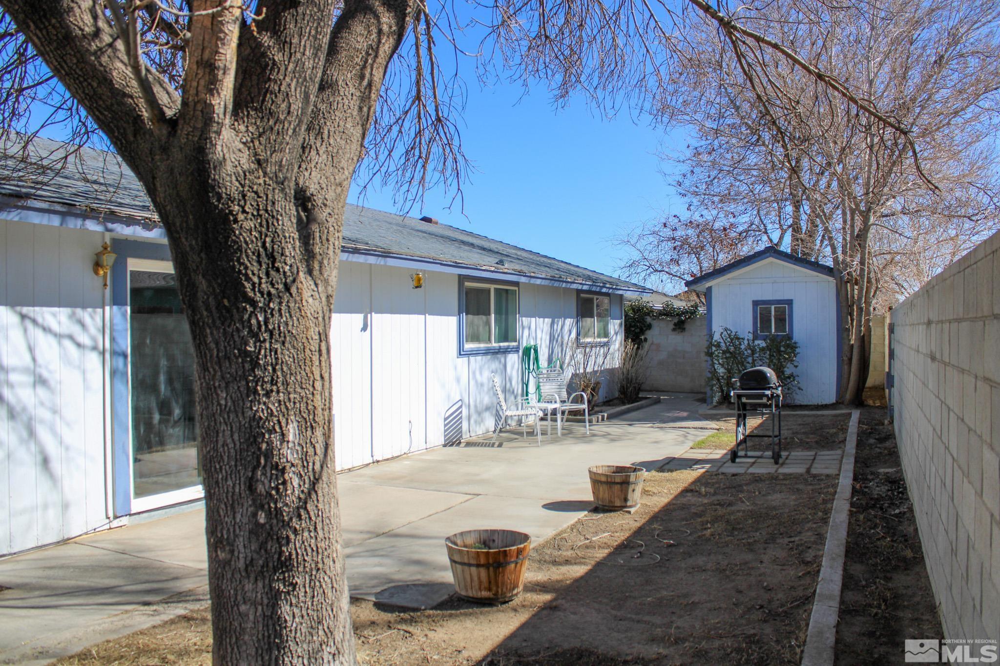 449 Sierra Property Photo 28