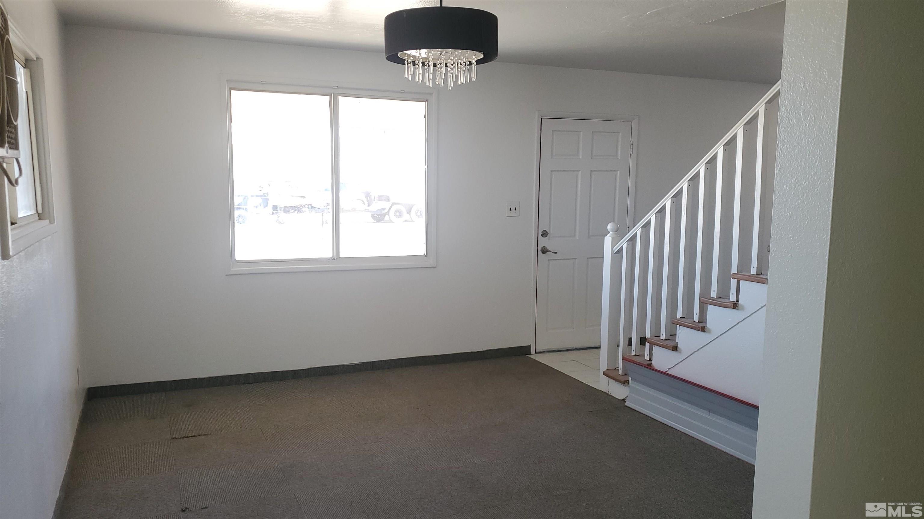 785 D Street Property Photo 5