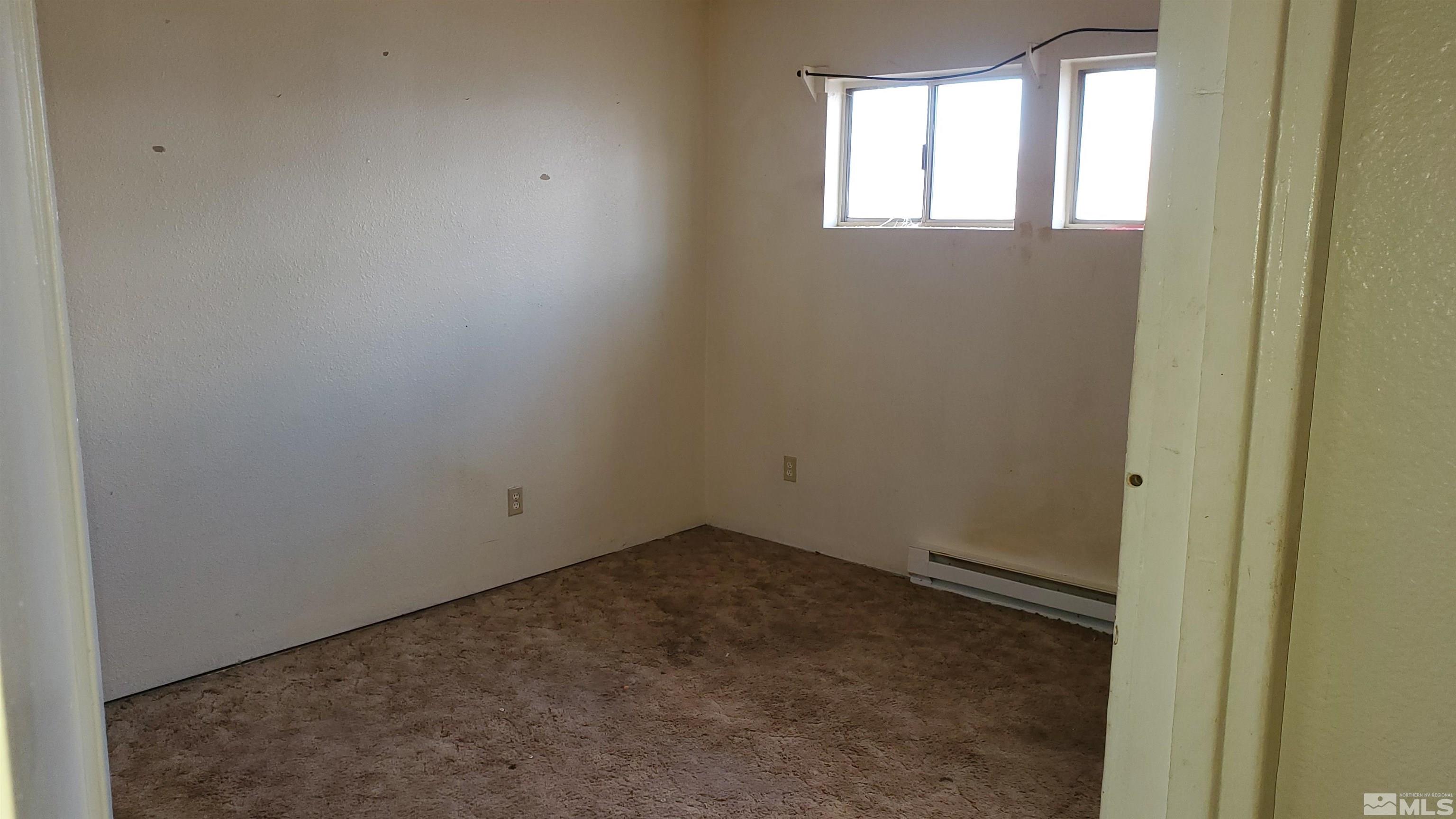 422 A & B C Street Property Photo 4
