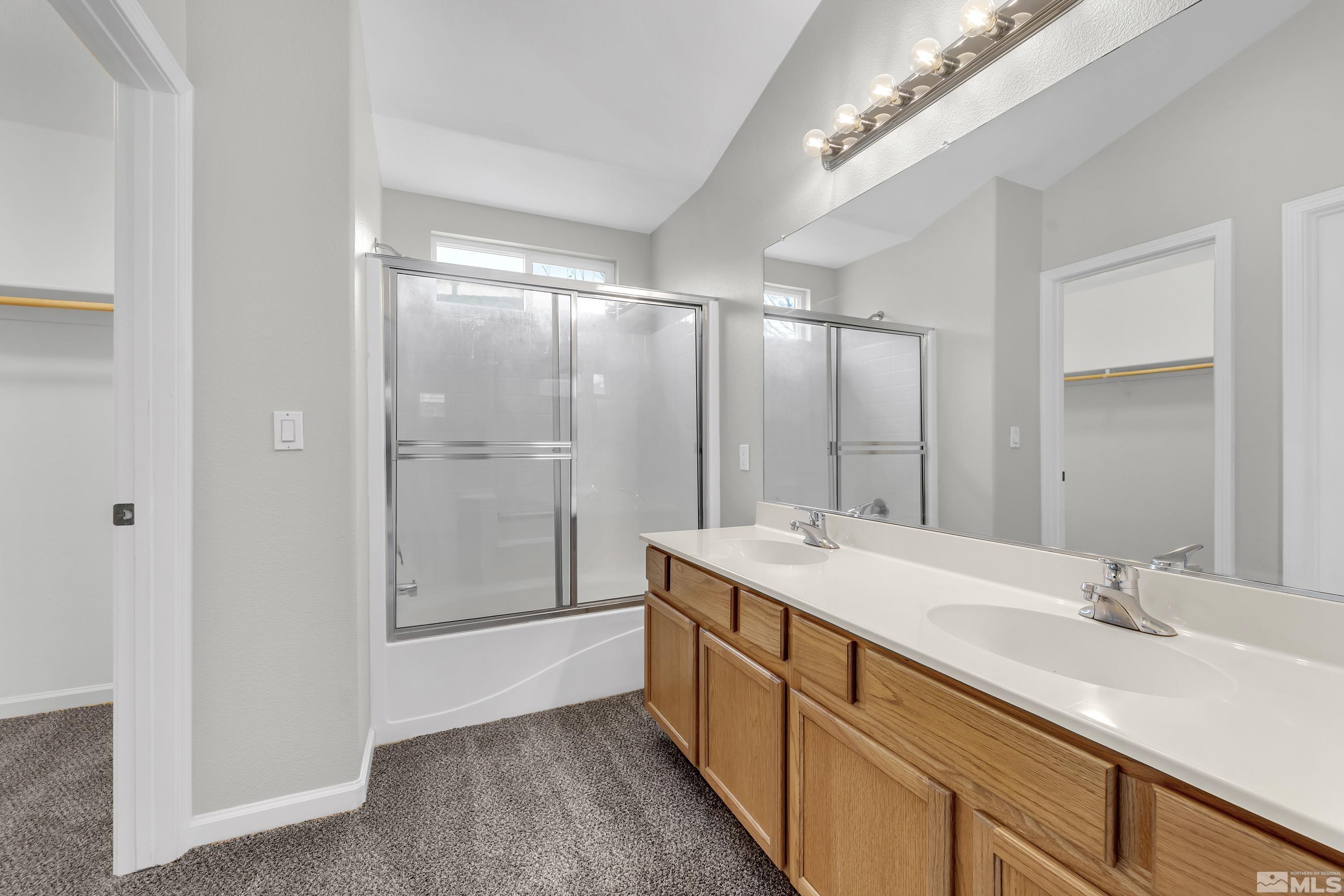 2130 Canyon Mesa Ct Property Photo 8