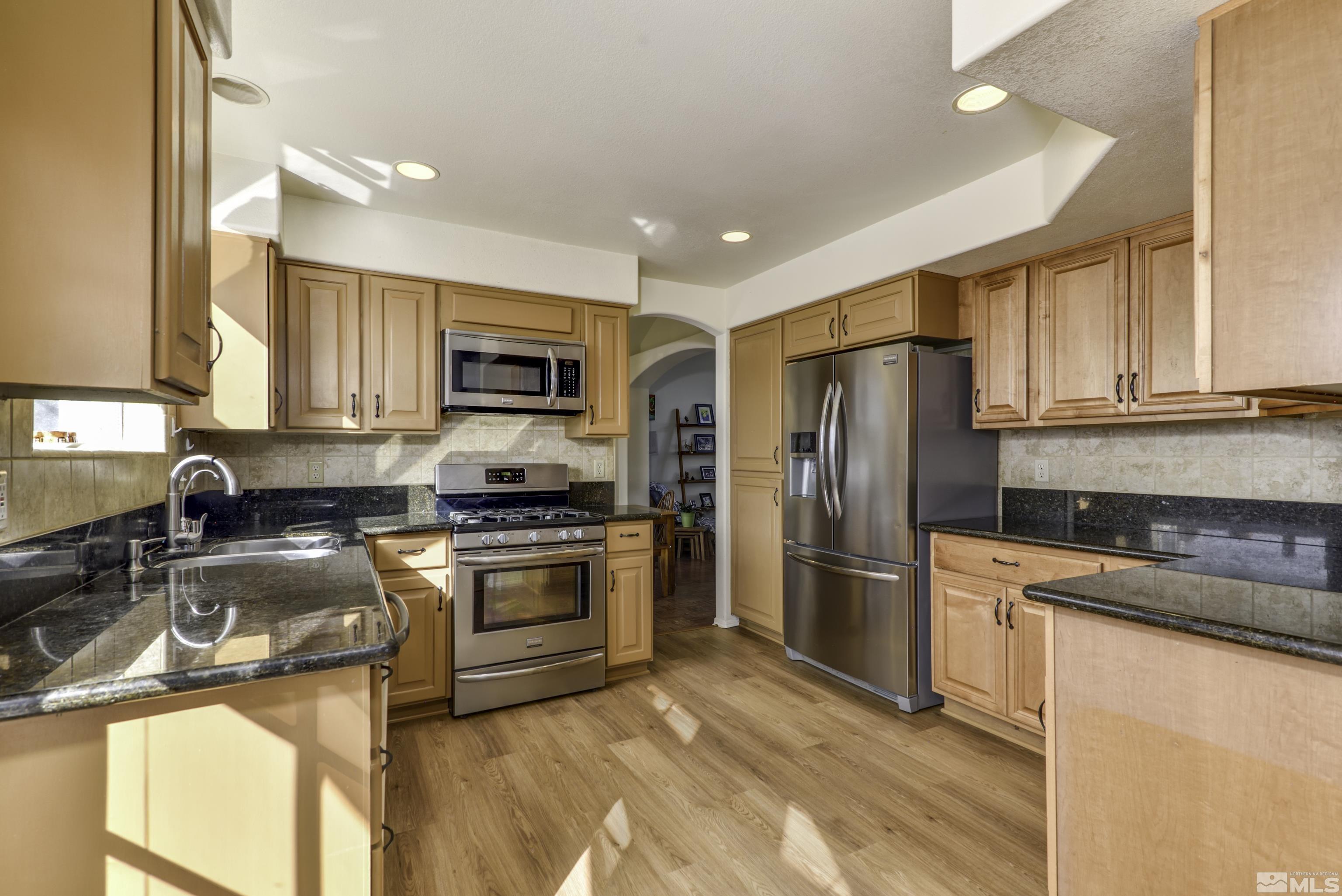 2125 Stone View Dr Property Photo 6