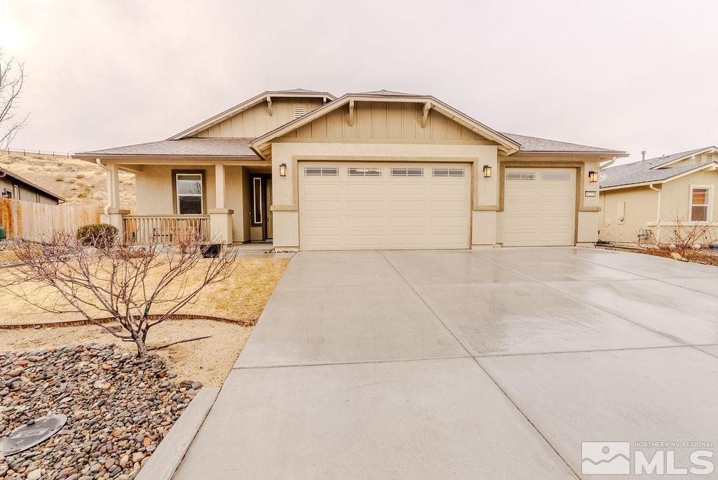 8235 Opal Ranch Property Photo 1
