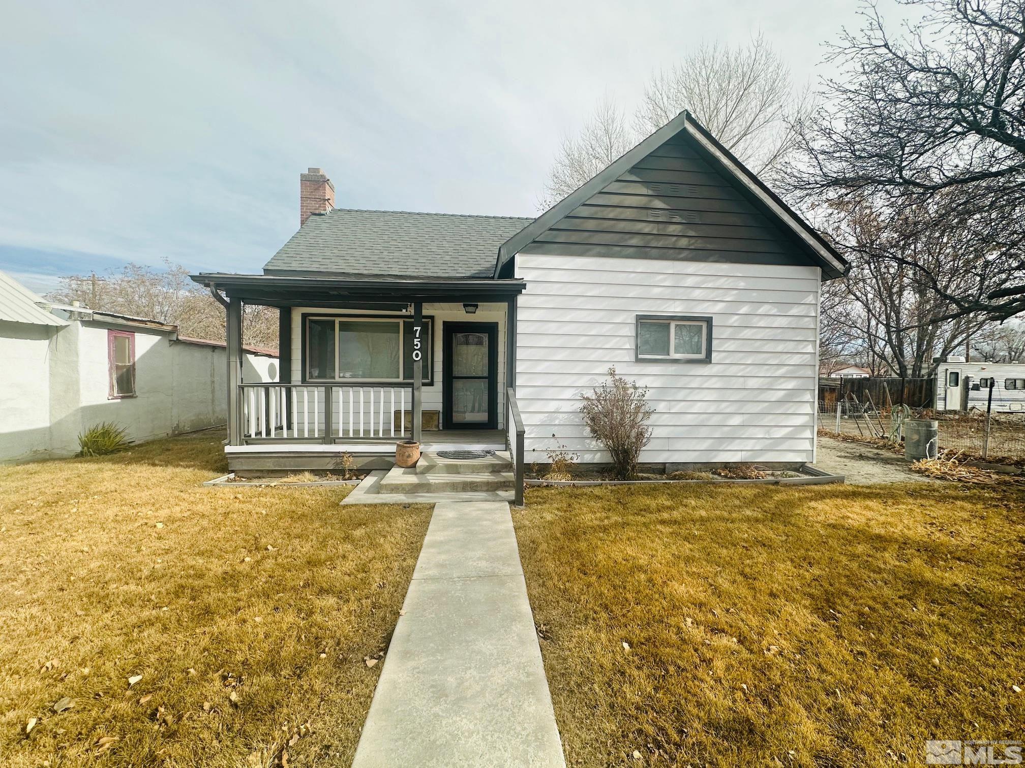 750 Grinnel Ave Property Photo 2