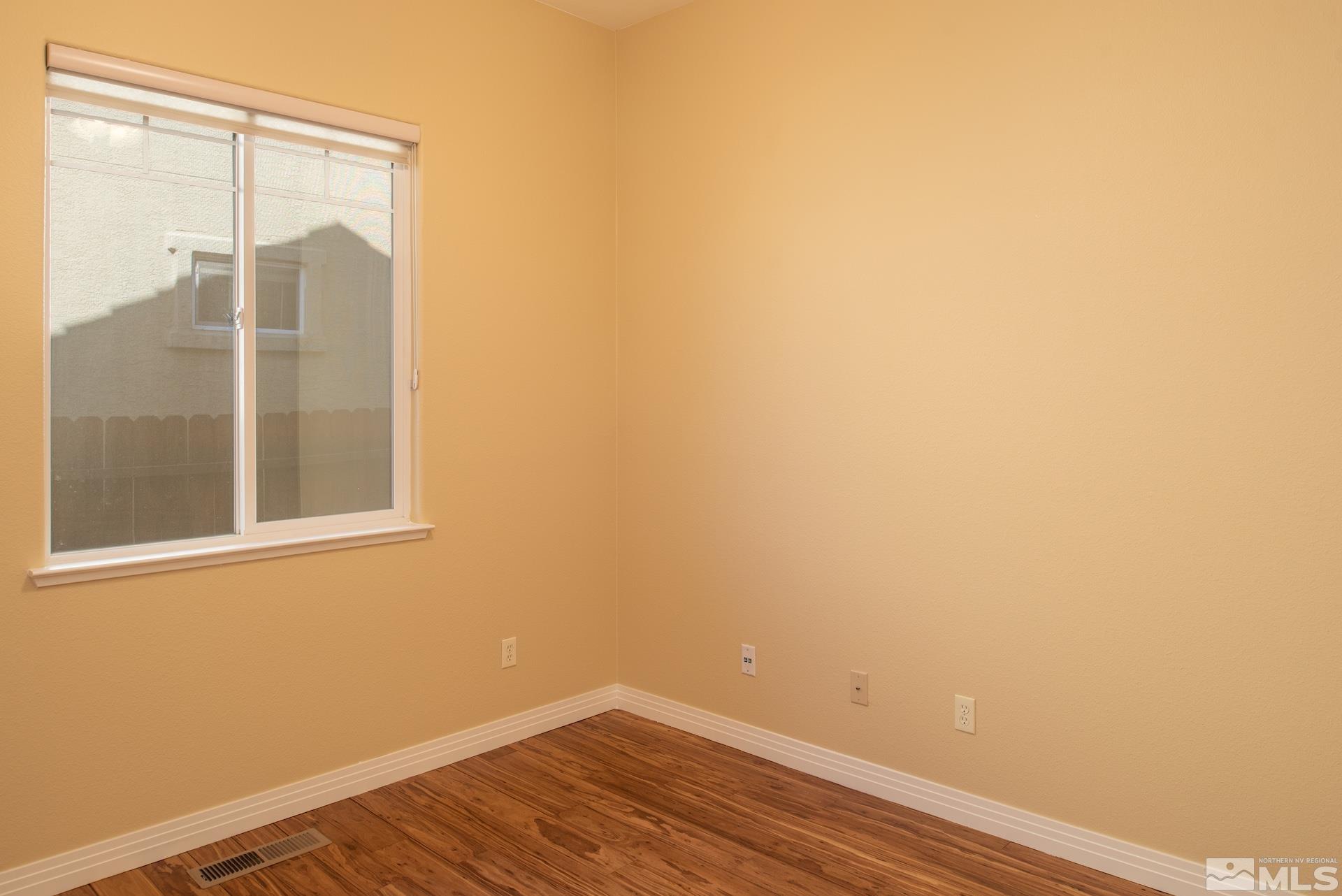 1196 Harbor Town Circle Property Photo 24
