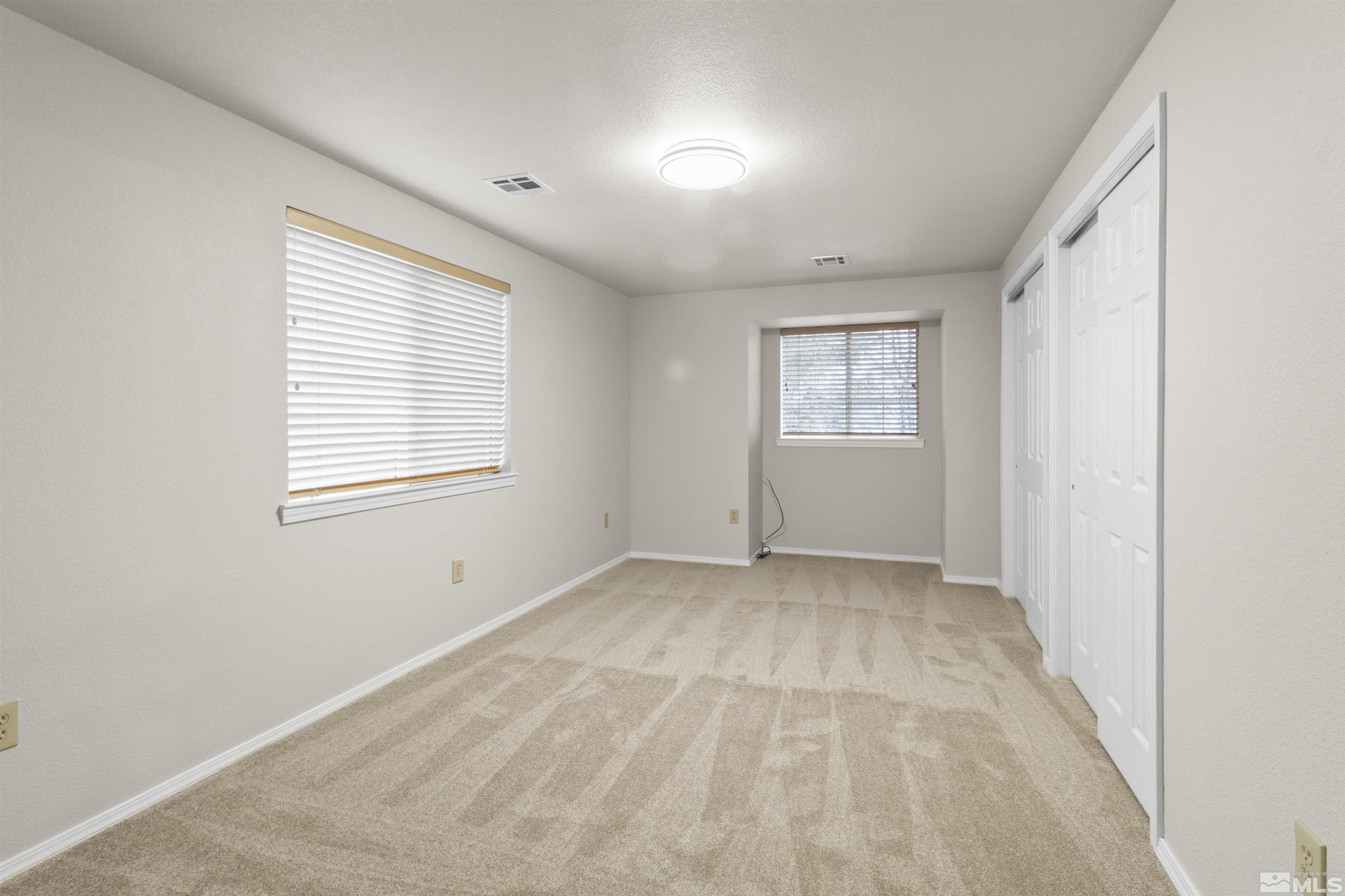 2205 Harriett Dr Property Photo 32