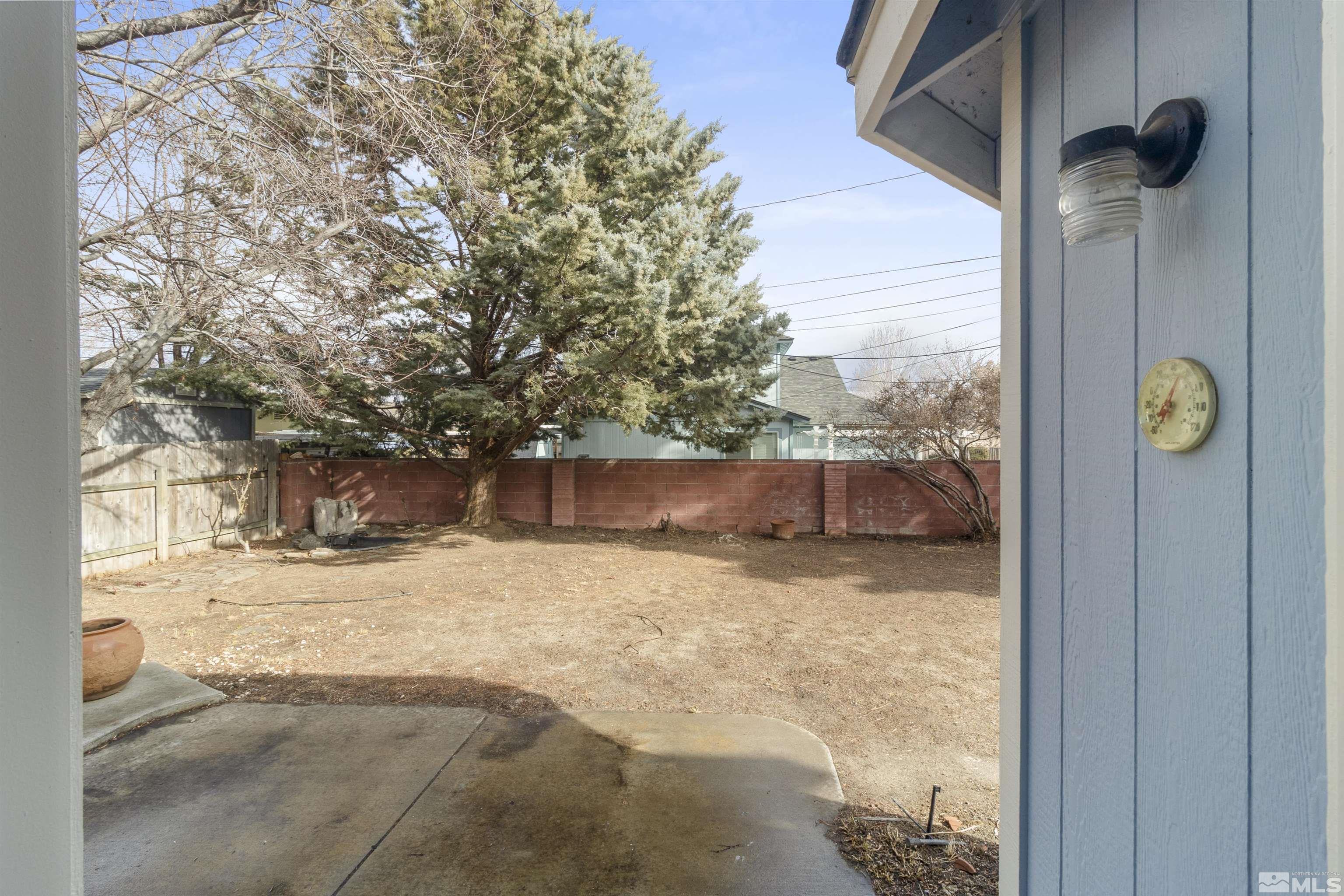 2205 Harriett Dr Property Photo 37