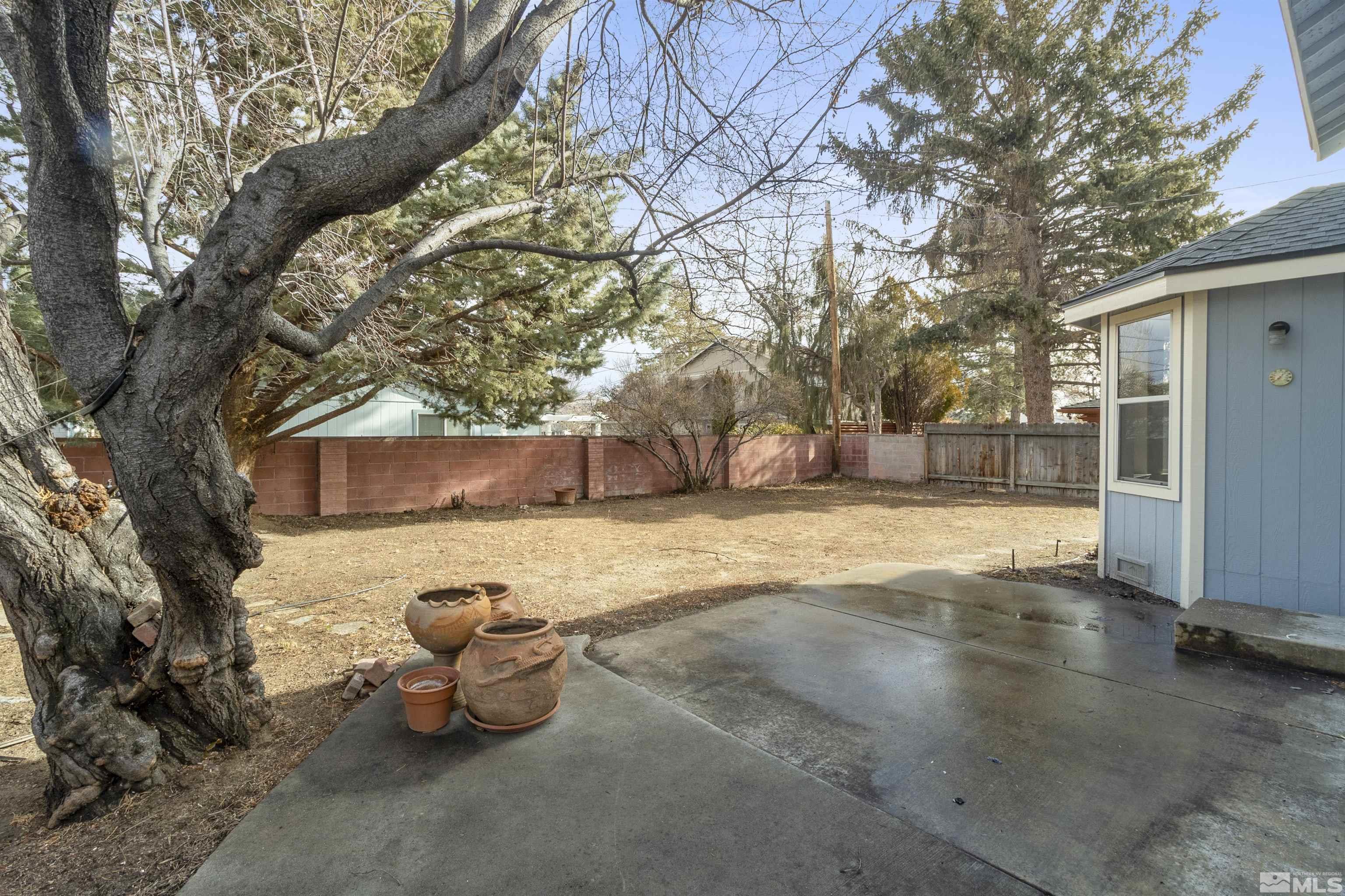 2205 Harriett Dr Property Photo 38