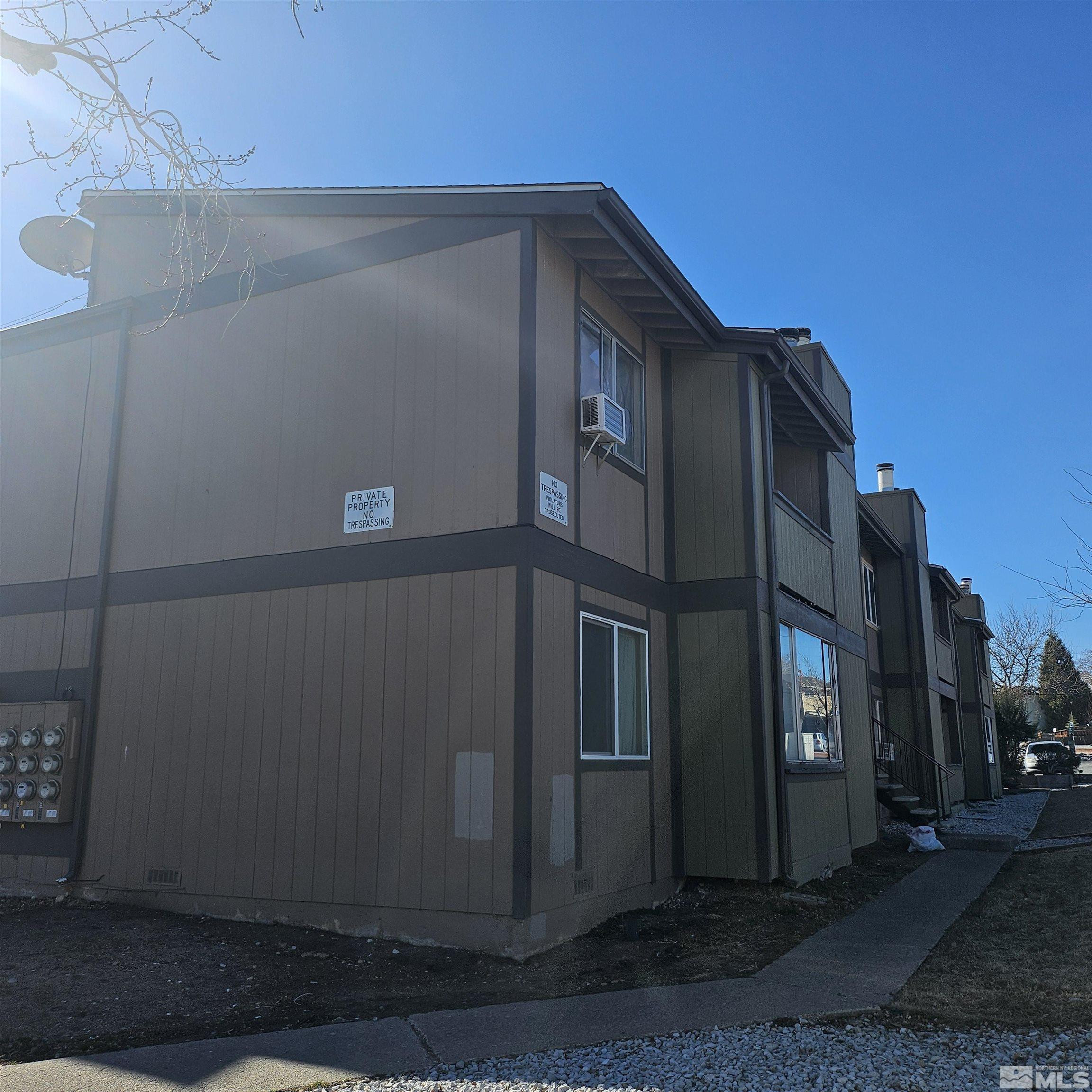 2375 Tripp Dr Property Photo 1