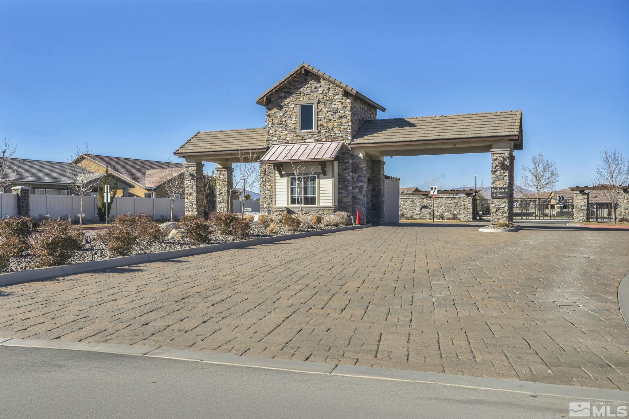 9825 Hafflinger Lane Property Photo 39
